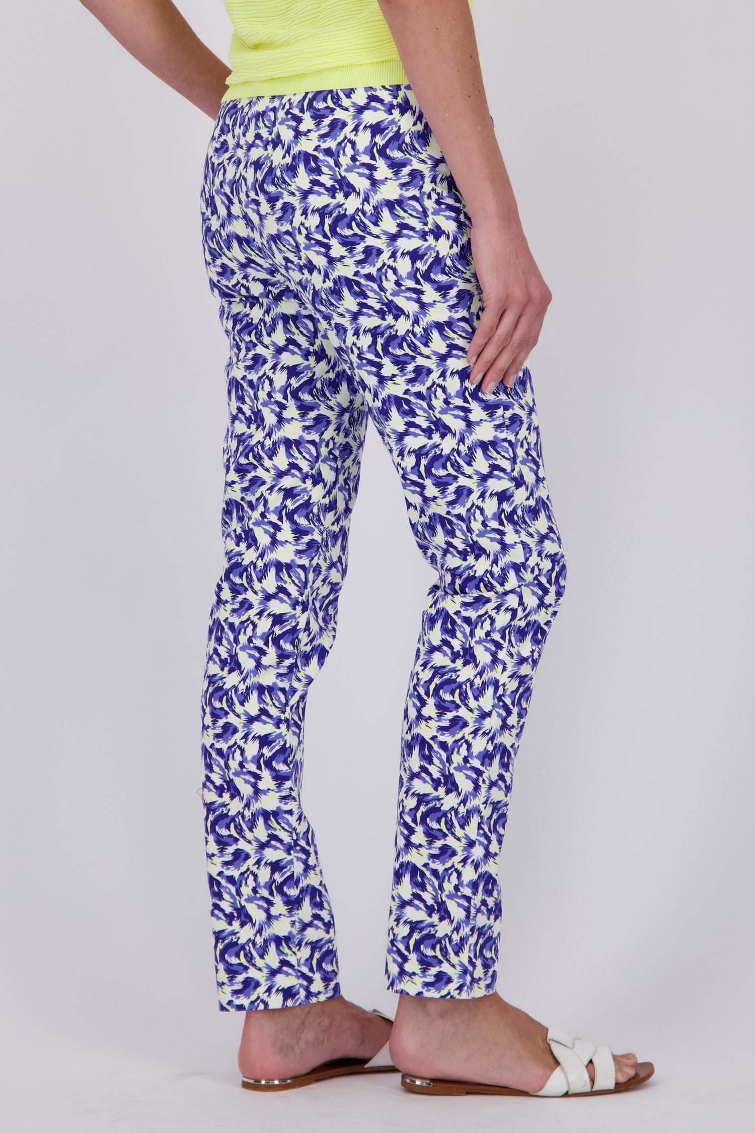 Pantalon à imprimé bleu et blanc de Claude Arielle pour Femmes