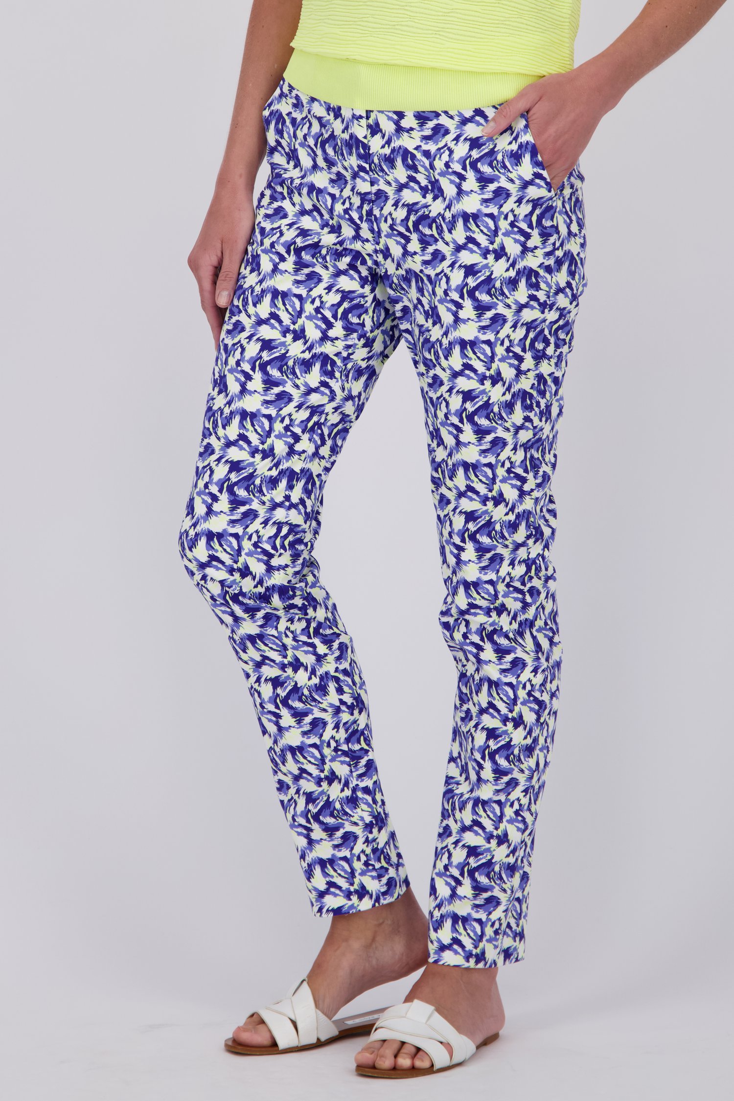 Pantalon à imprimé bleu et blanc de Claude Arielle pour Femmes