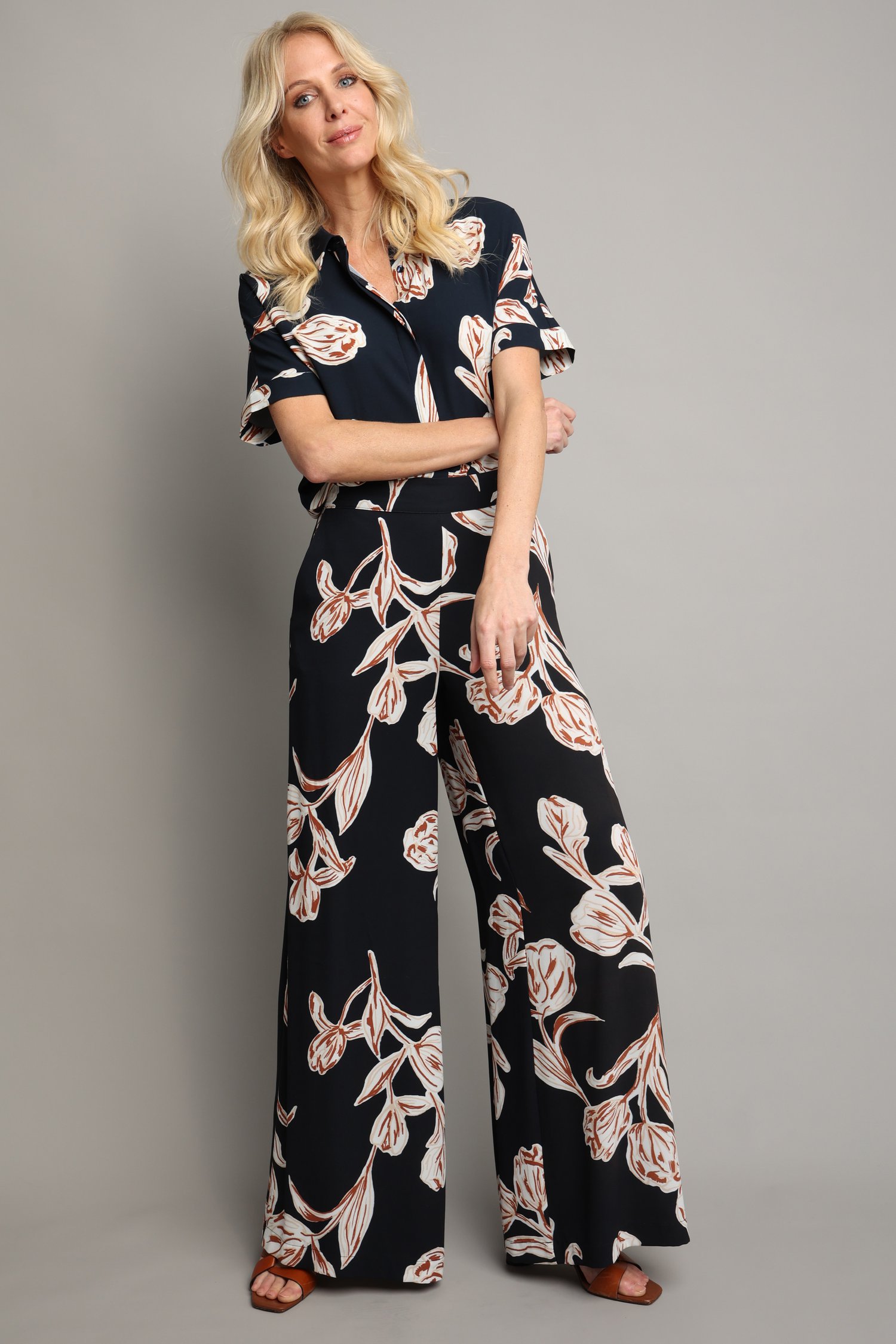 Photo supplémentaire 5 de Pantalon bleu avec imprimé beige-marron de AC by Annelien Coorevits pour Femmes