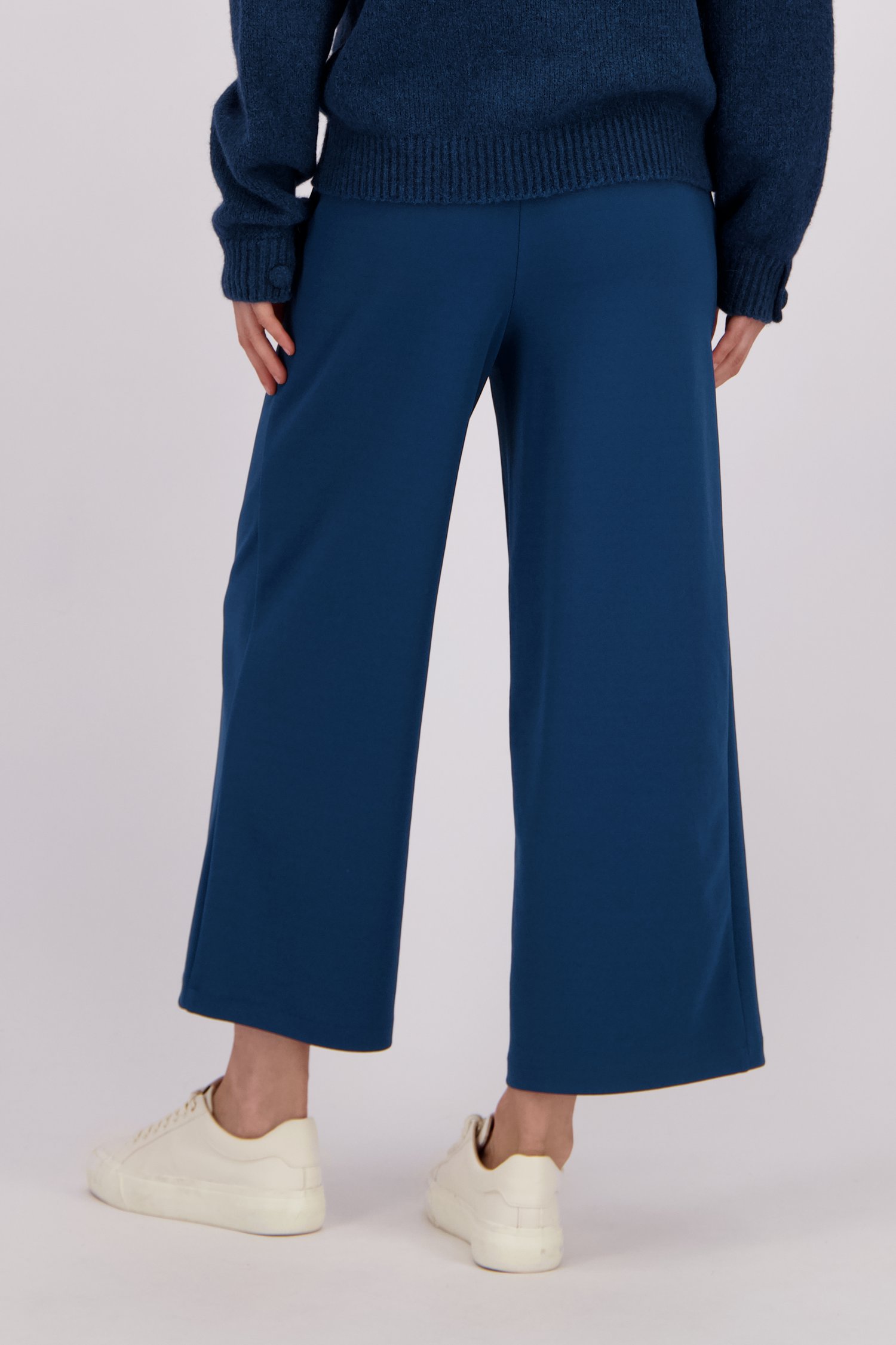 Le dos de Pantalon bleu foncé - longueur 7/8 de Liberty Island pour Femmes