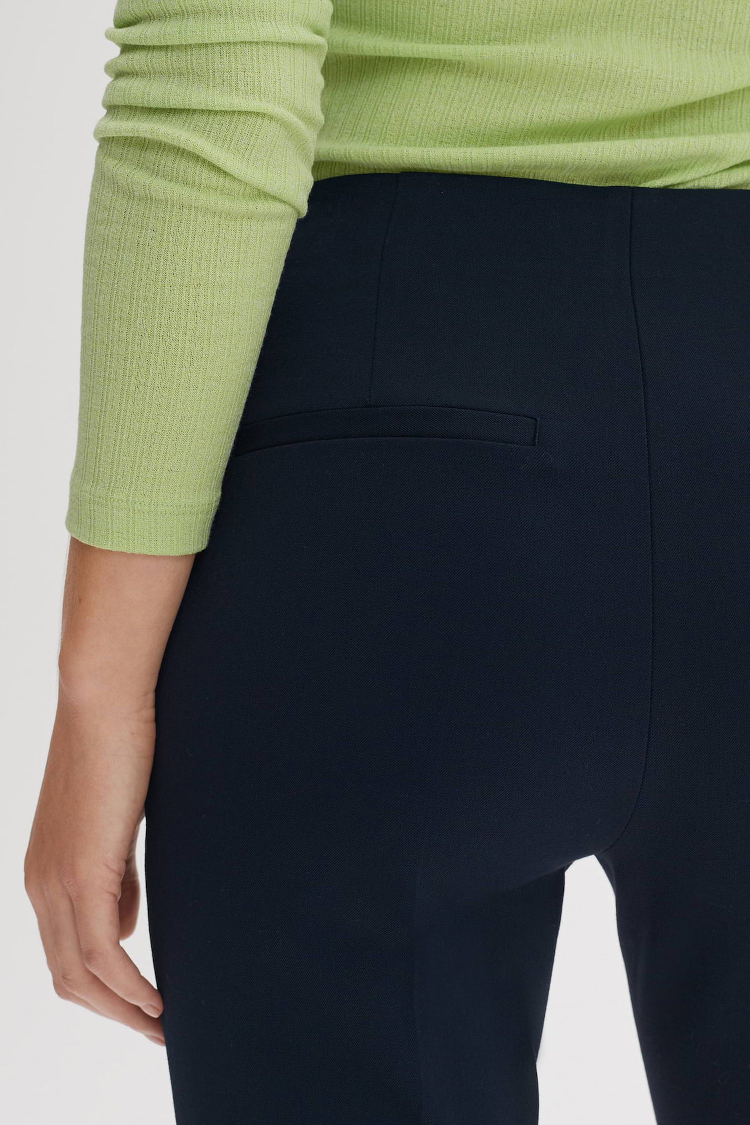 Pantalon bleu foncé - longueur 7/8 de Opus pour Femmes