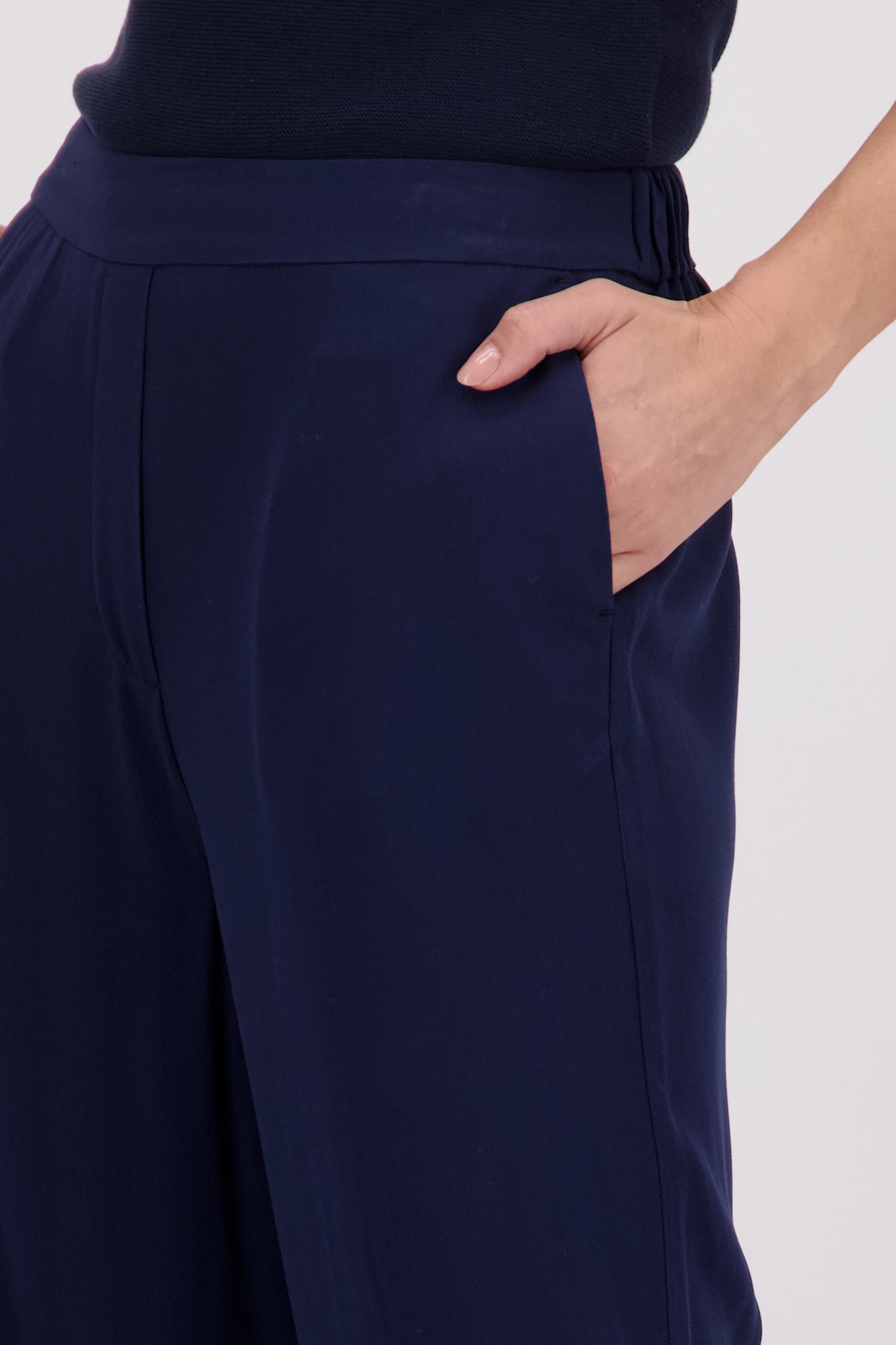 Pantalon bleu marine ample avec taille élastique de Liberty Island pour Femmes