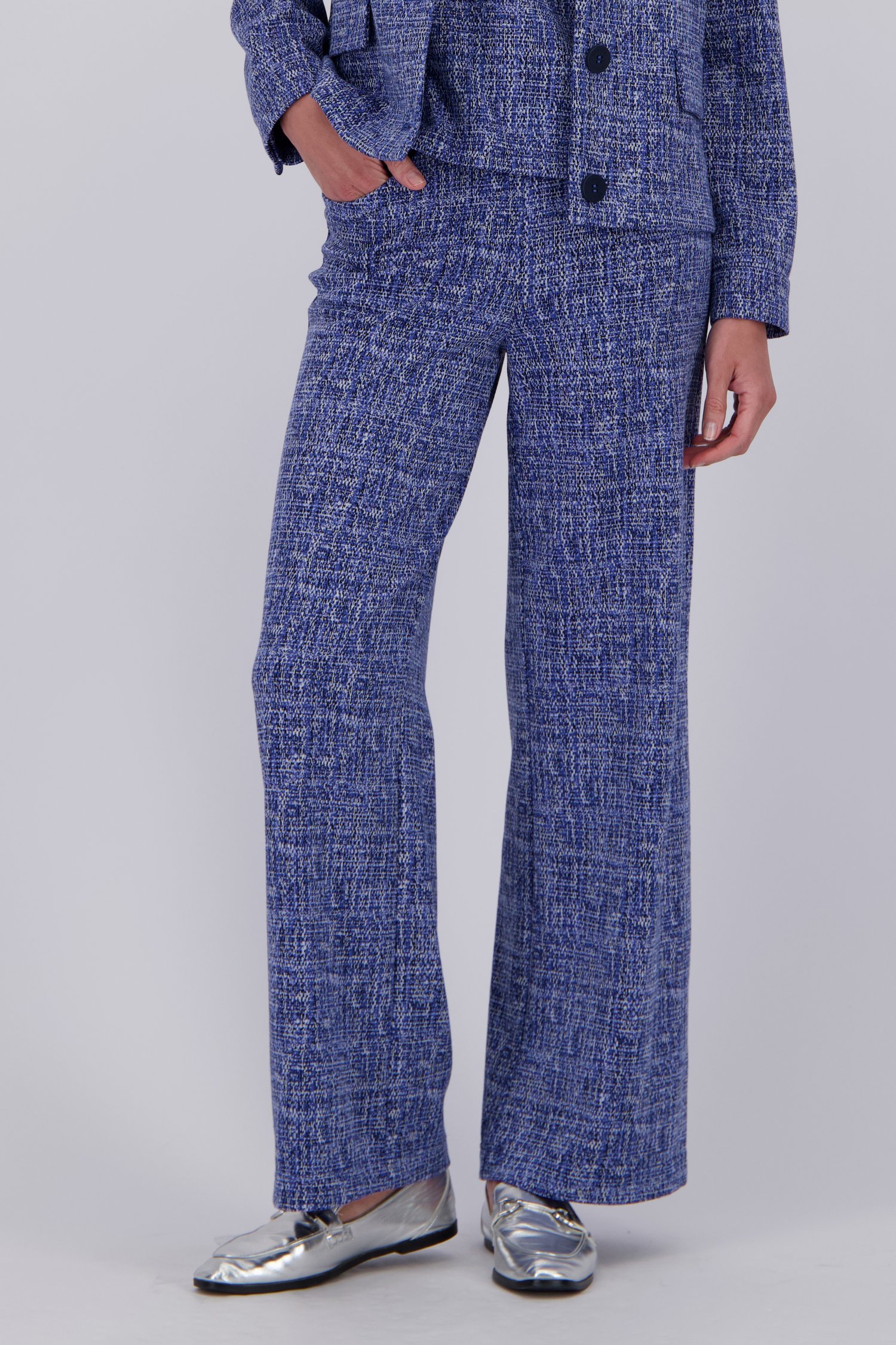 Pantalon bleu mélangé à coupe ample de Claude Arielle pour Femmes