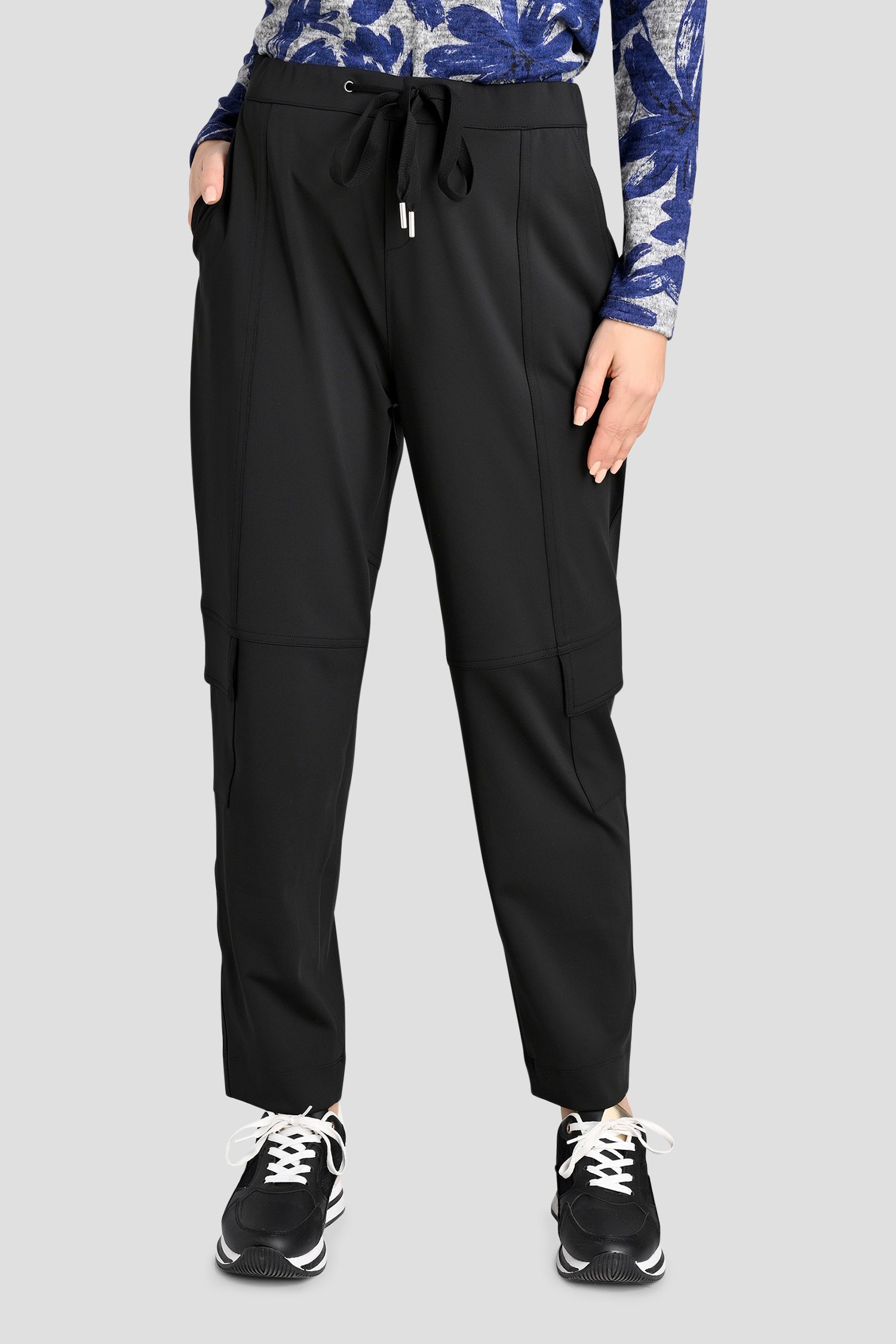 Pantalon cargo noir avec stretch de Bicalla pour Femmes