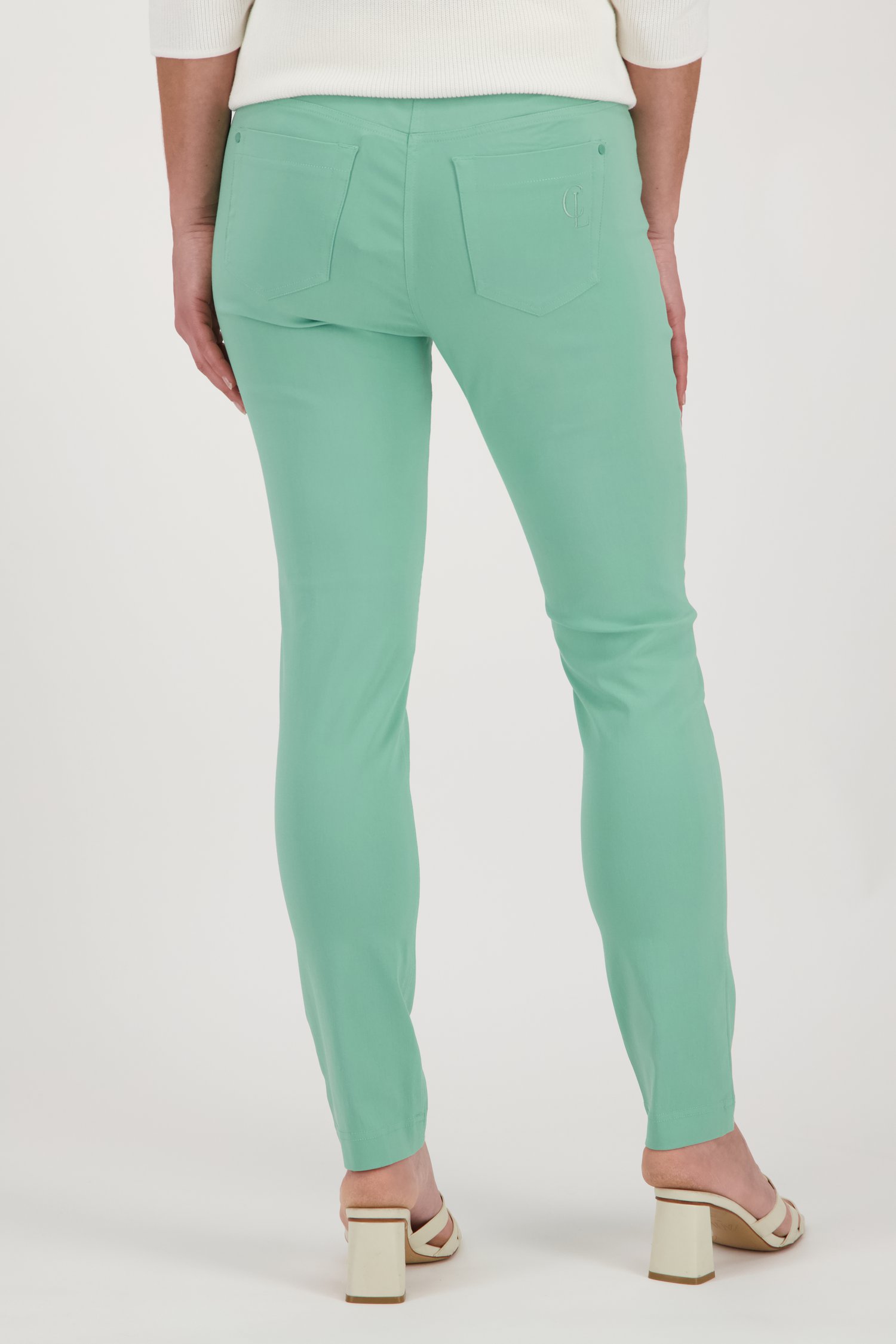 Pantalon stretch vert avec taille élastiquée	 de Claude Arielle pour Femmes