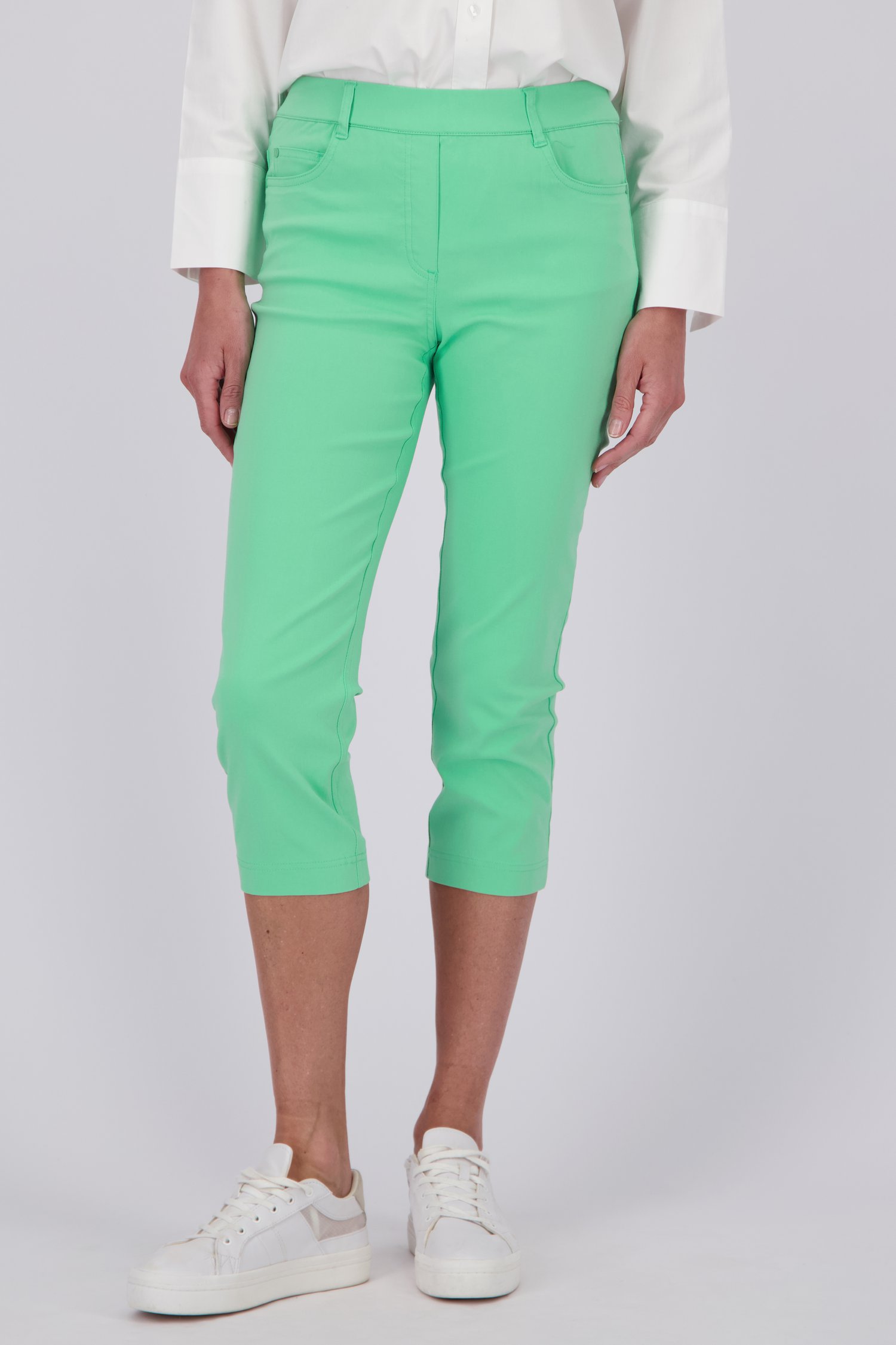 Pantalon vert clair - Longueur 7/8 de Claude Arielle pour Femmes