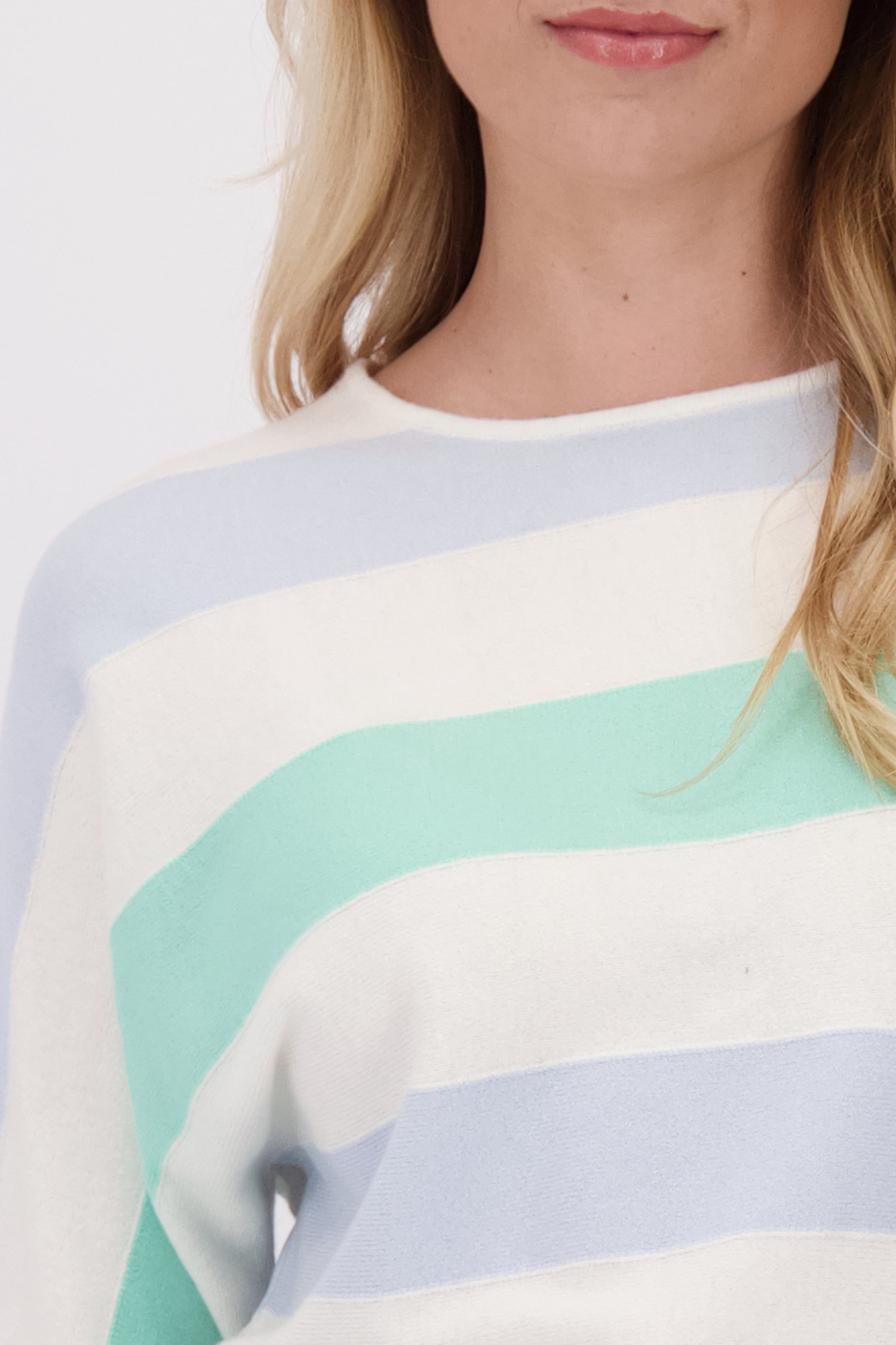Detail van Pastel colorblock trui met wol  door Libelle voor Dames