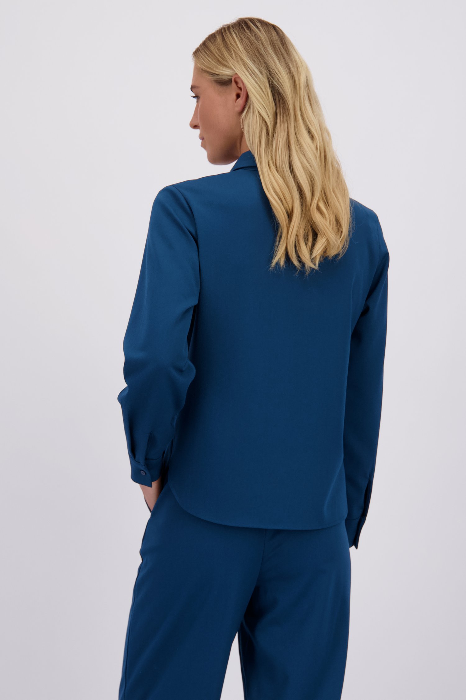 Achterkant van Petrolblauwe blouse met lange mouwen door Liberty Island voor Dames