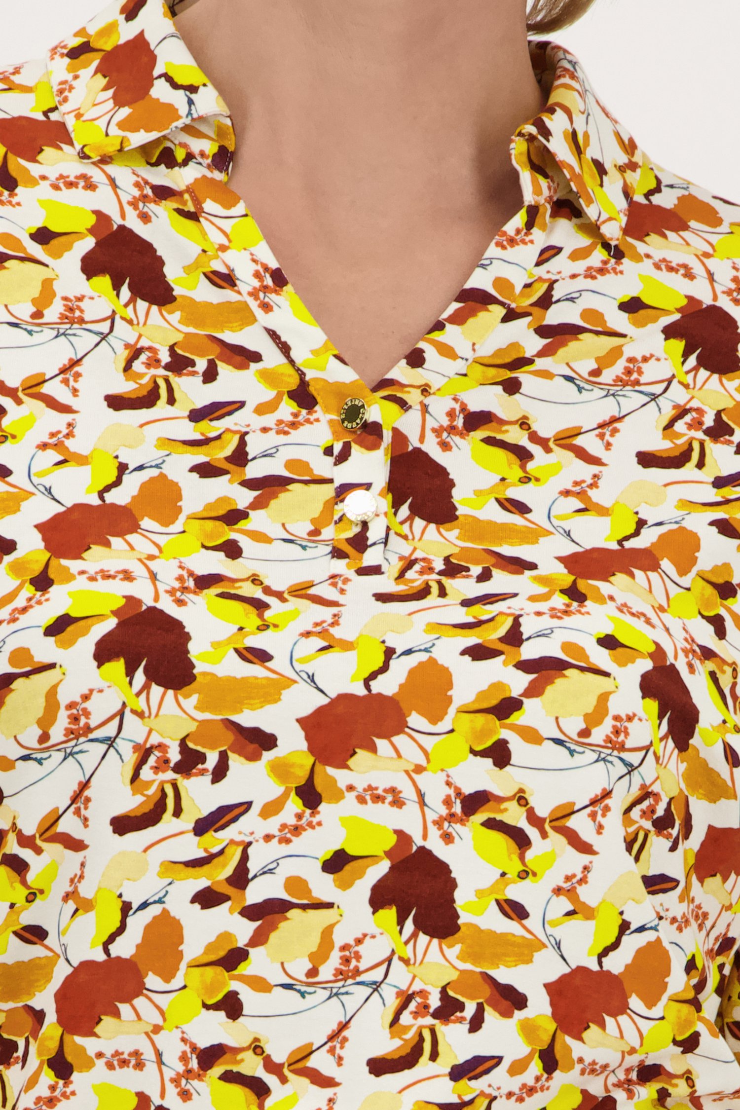 Polo à imprimé jaune-brun  de Claude Arielle pour Femmes