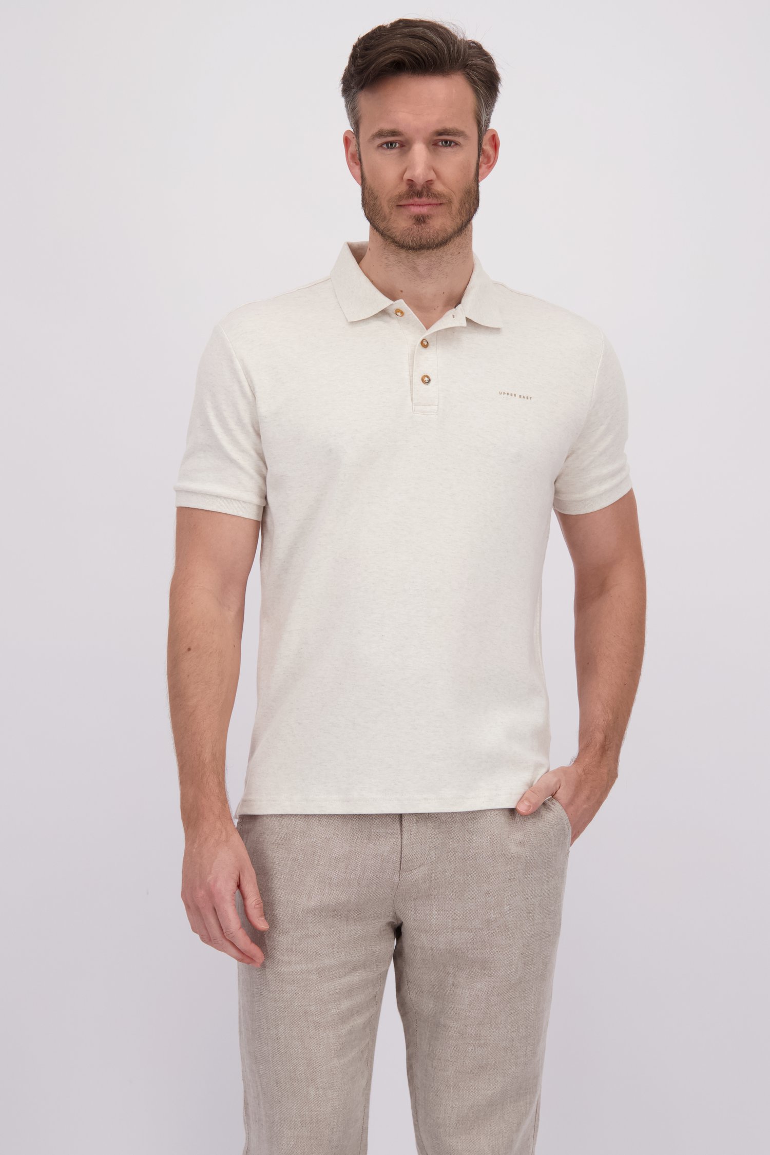 Le devant de Polo beige clair  de Upper East pour Hommes
