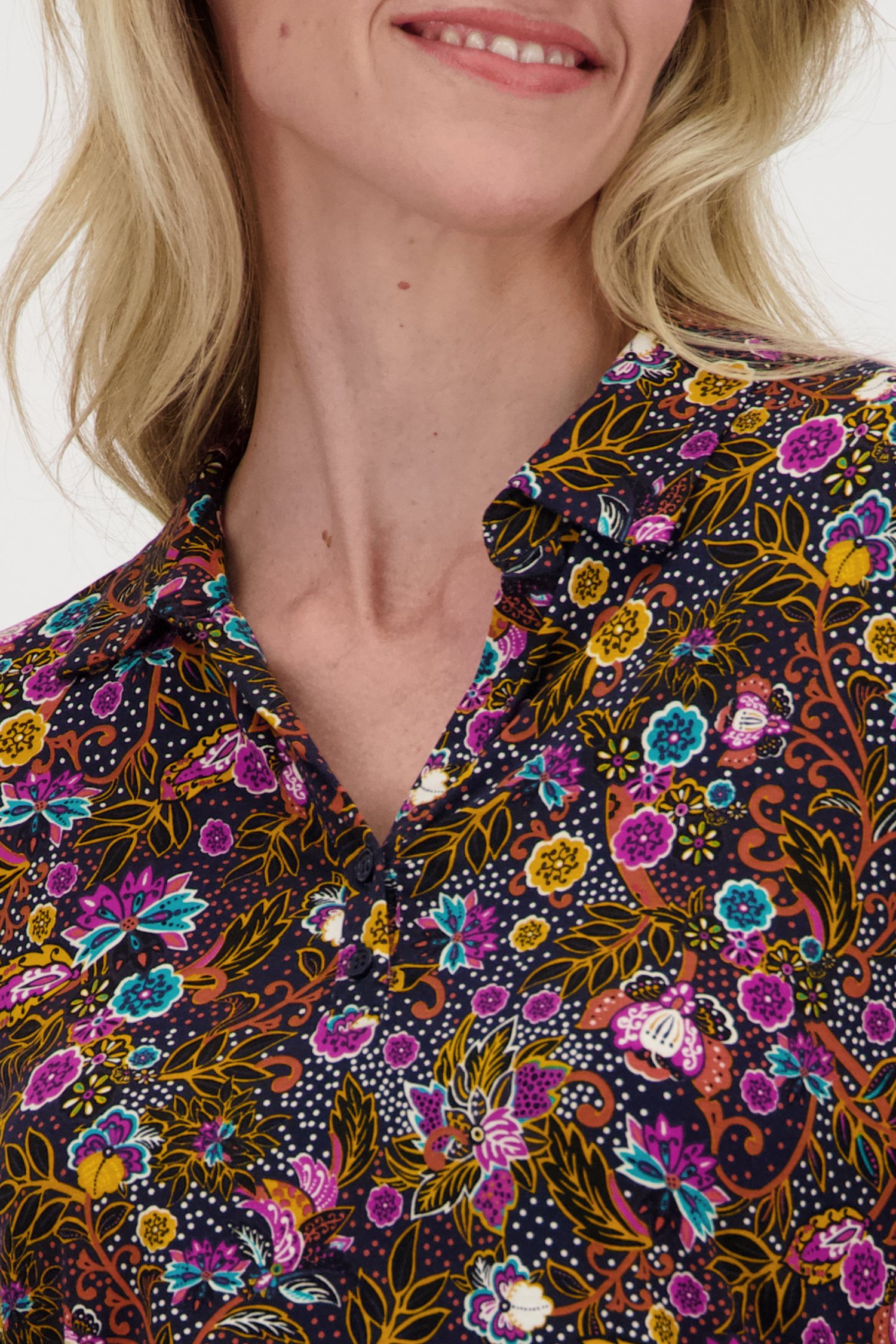 Polo bleu foncé à imprimé coloré  de Claude Arielle pour Femmes