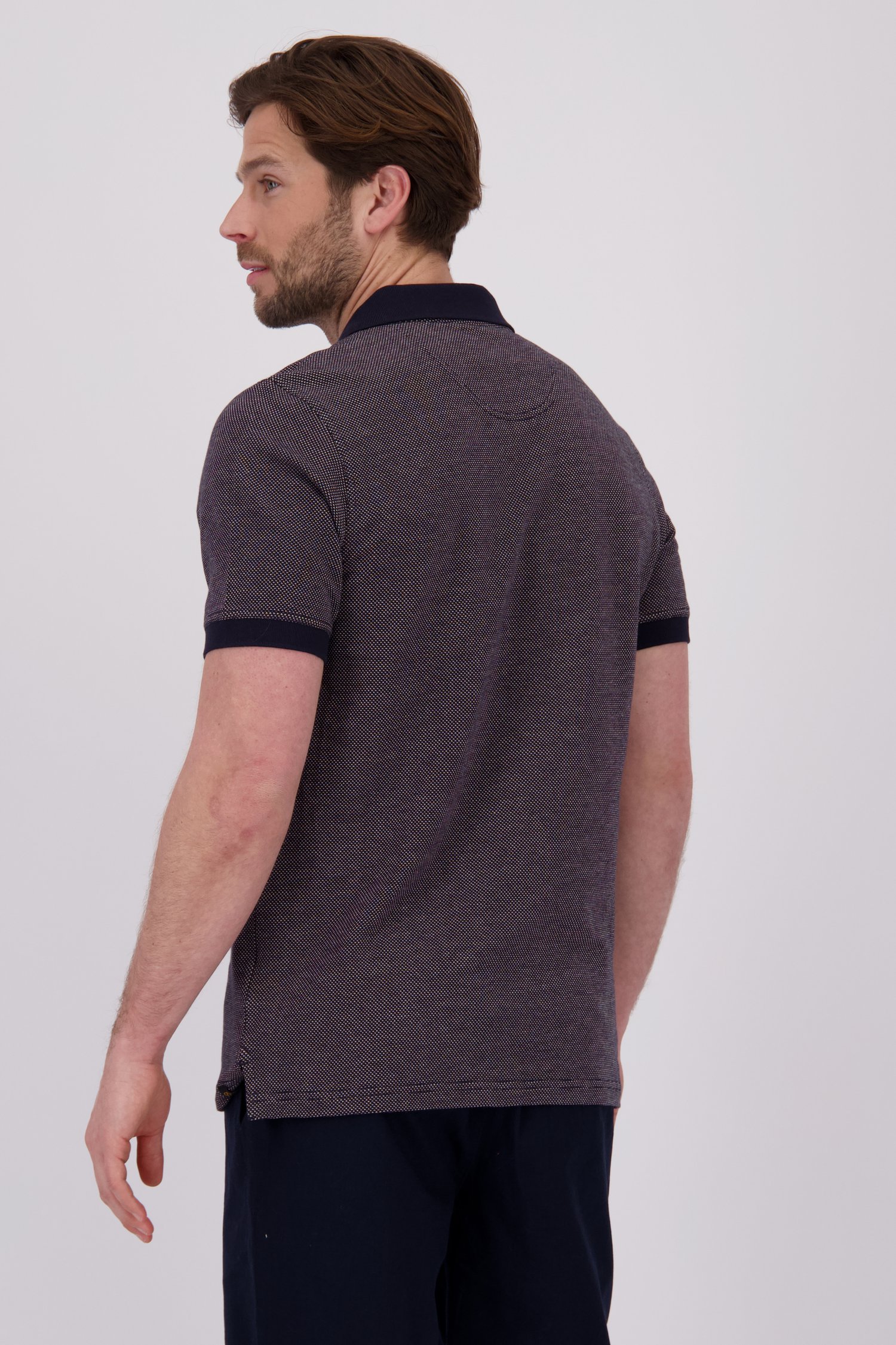 Polo bleu marine avec motif fin blanc-orange de Ravøtt pour Hommes