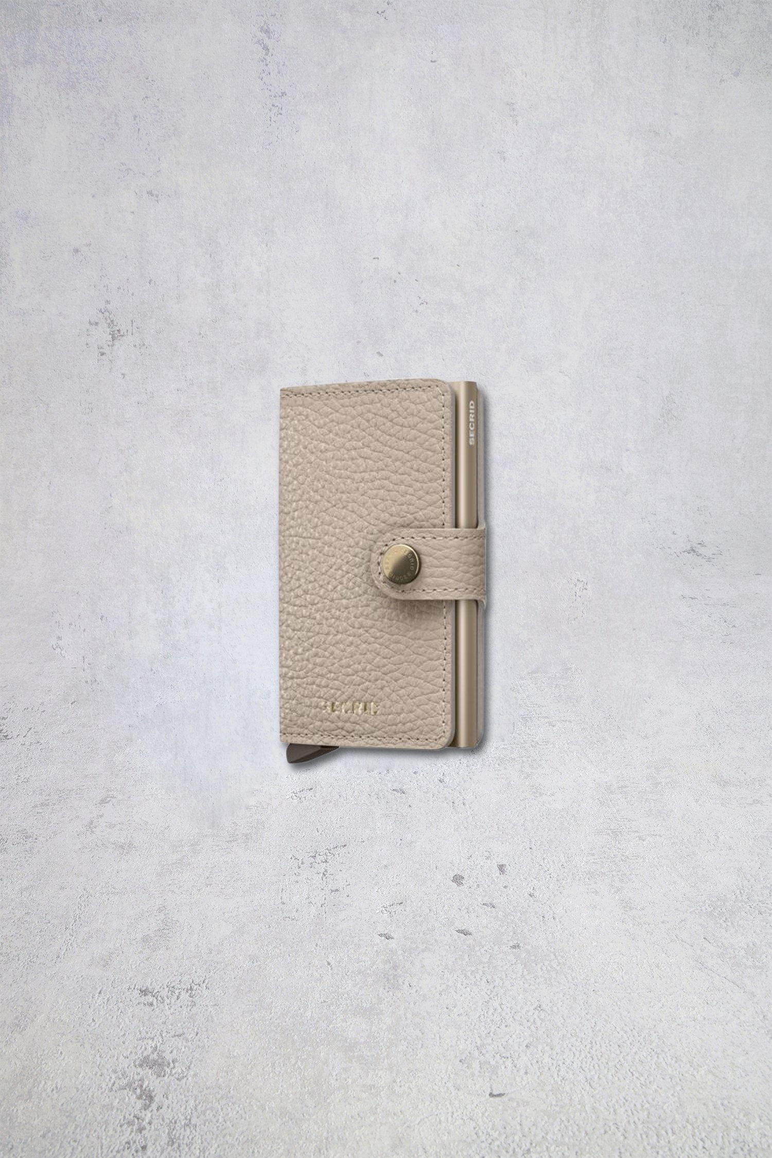 Le devant de Porte-cartes en cuir beige - Miniwallet Pebble de Secri pour Femmes