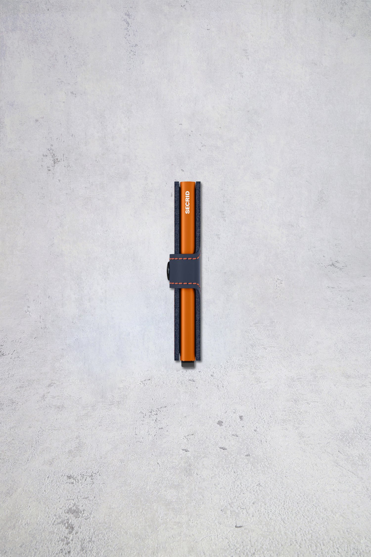 Le dos de Porte-cartes en cuir bleu – Miniwallet matte de Secri pour Hommes