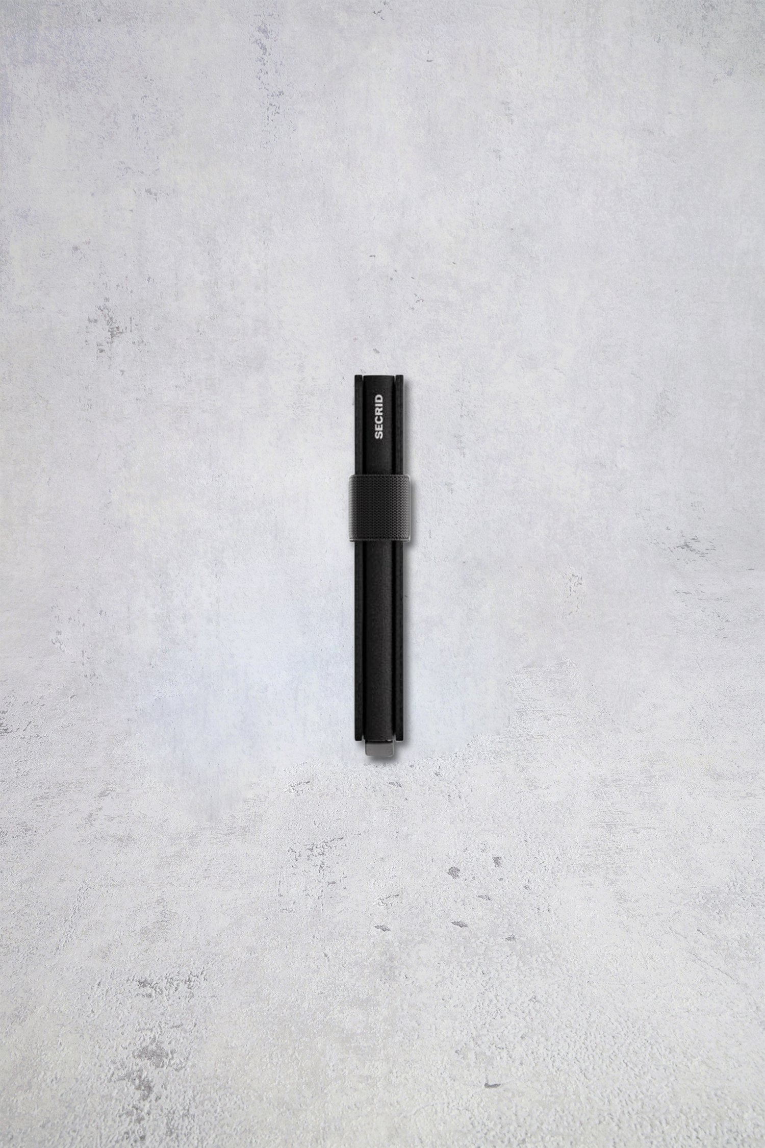 Le dos de Porte-cartes en cuir noir mat - Bandwallet TPU de Secri pour Hommes