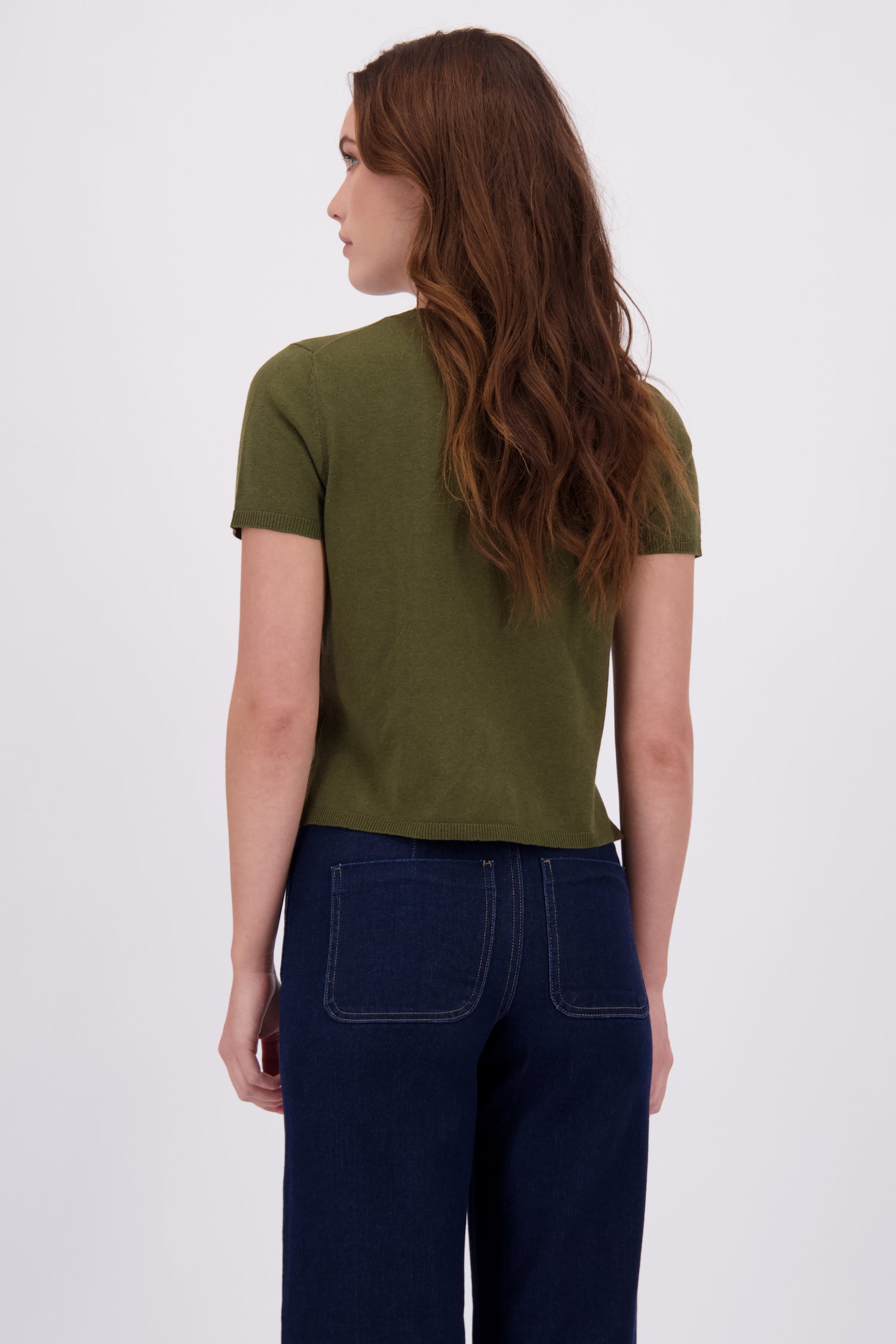 Le dos de Pull à manches courtes kaki de JDY pour Femmes