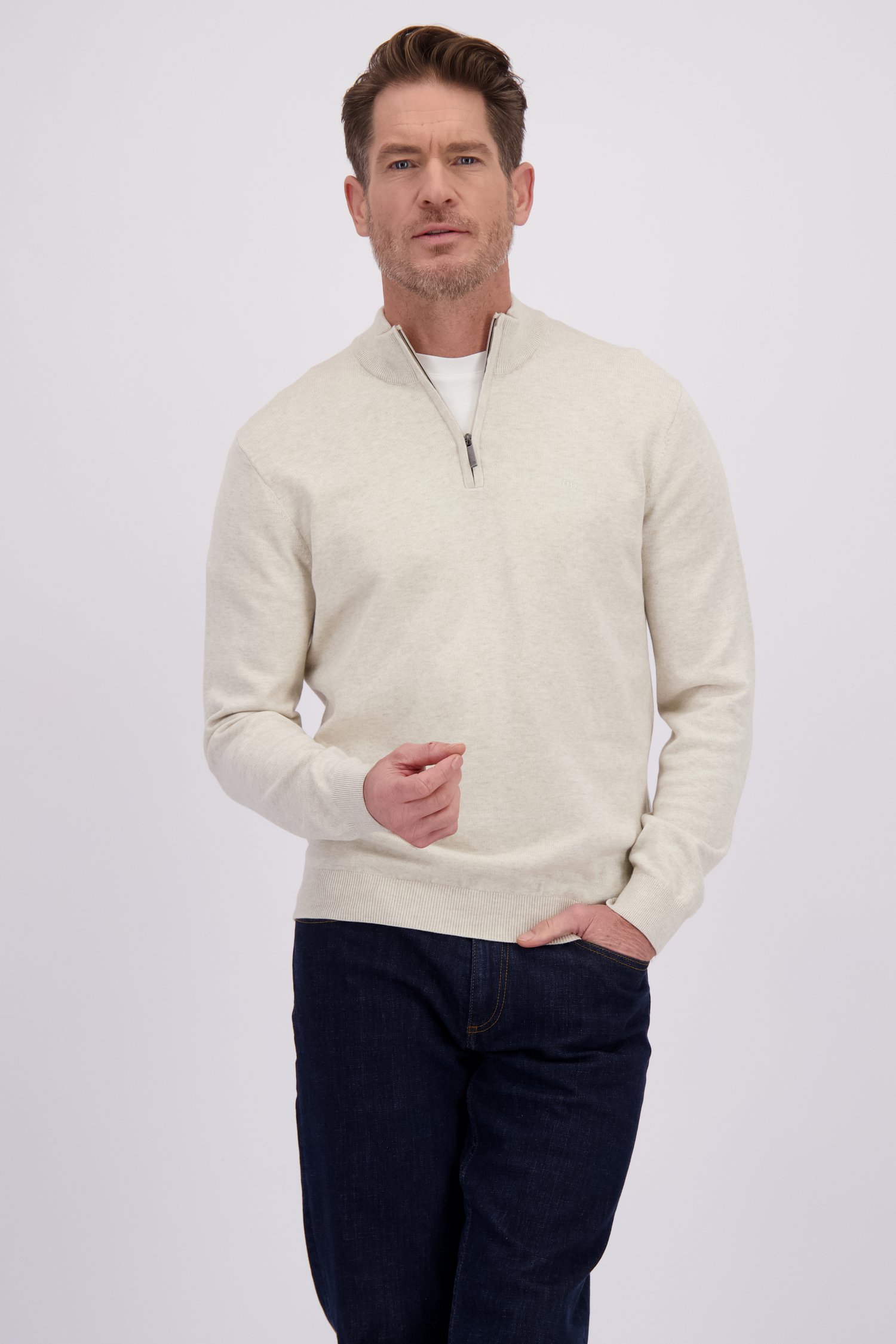 Le devant de Pull beige à col zippé de Dansaert Blue pour Hommes