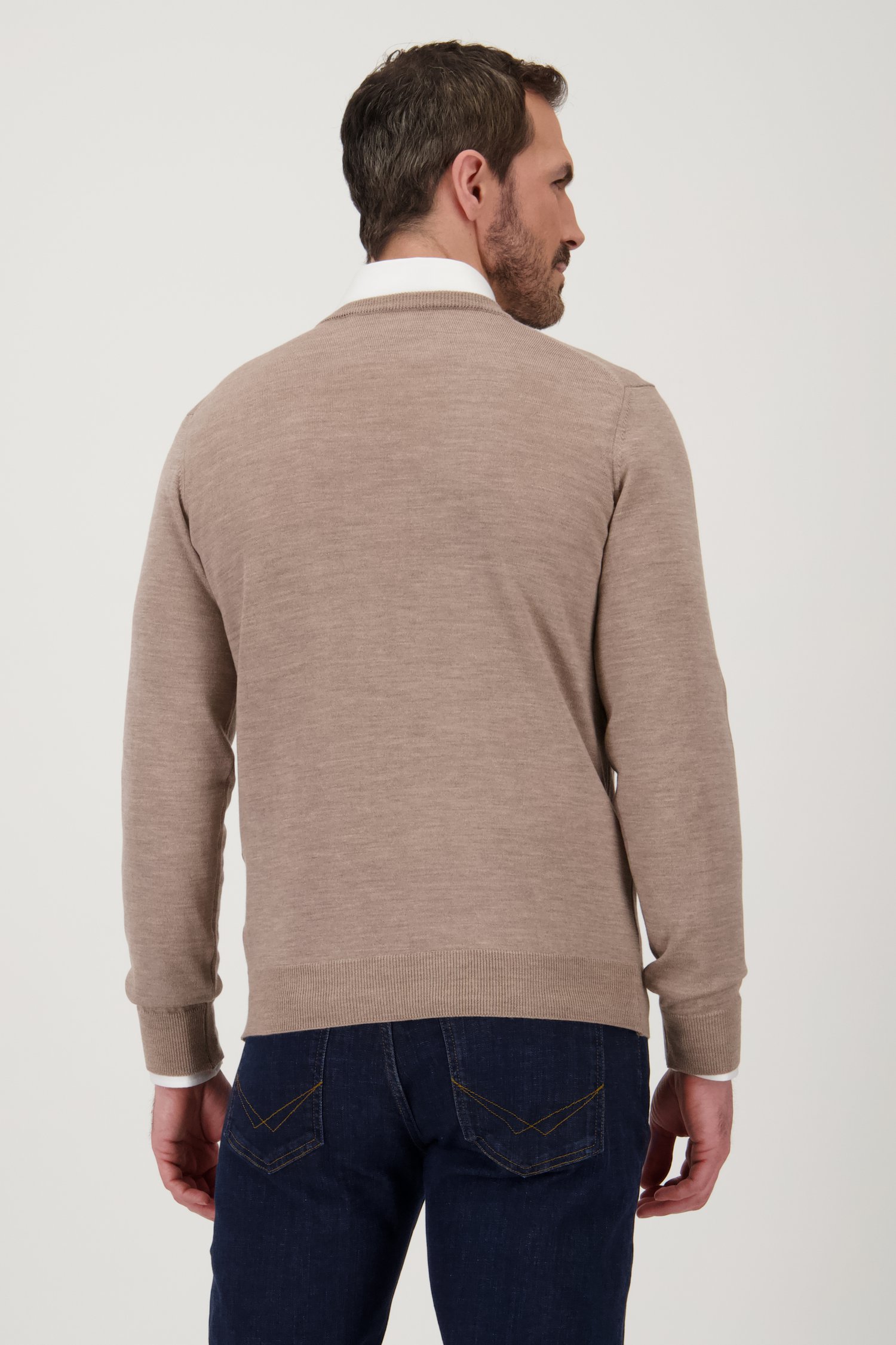 Le dos de Pull beige avec col en V et laine de Dansaert Black Premium pour Hommes