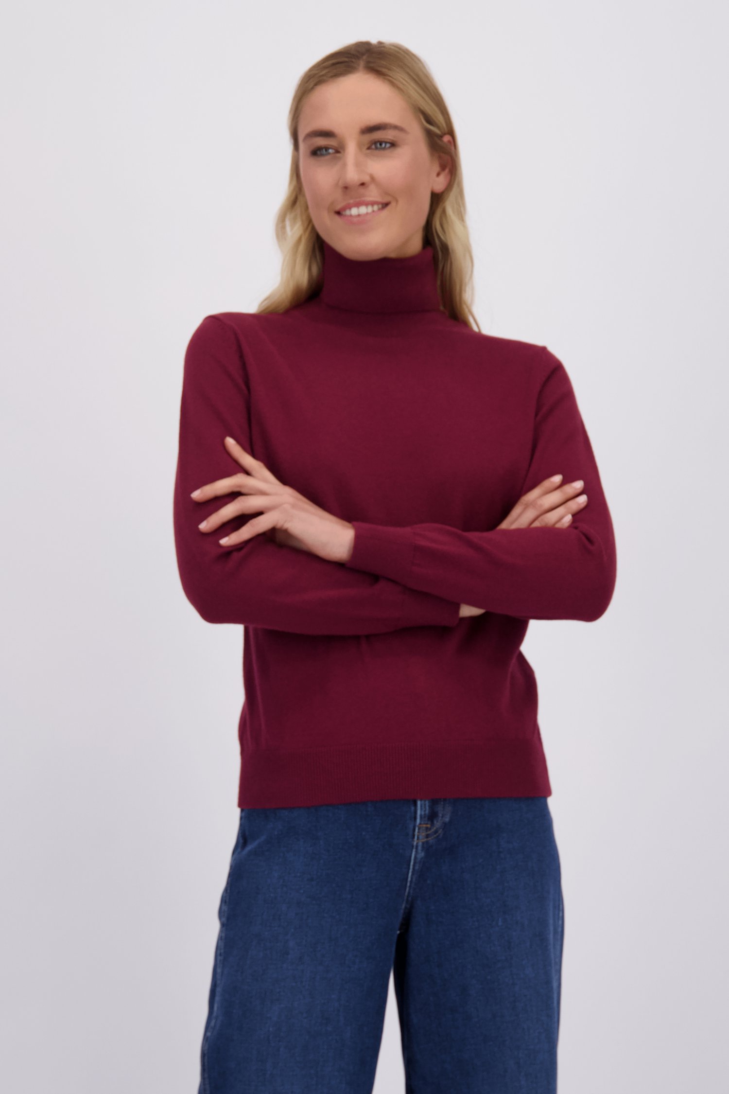 Le devant de Pull bordeaux fin à col roulé de Liberty Island pour Femmes