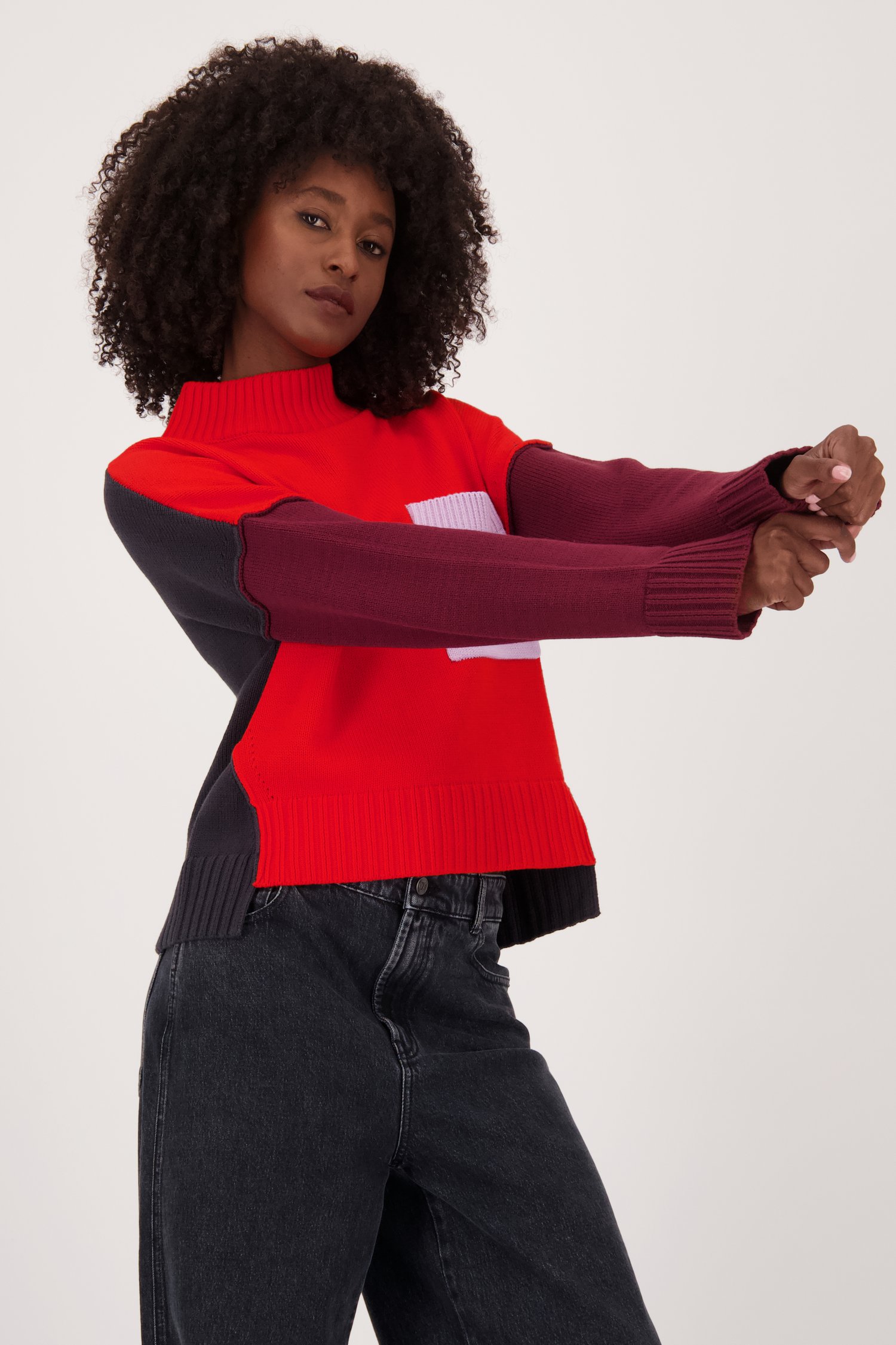 Pull Colour Block en rouge et gris foncé de Louise pour Femmes
