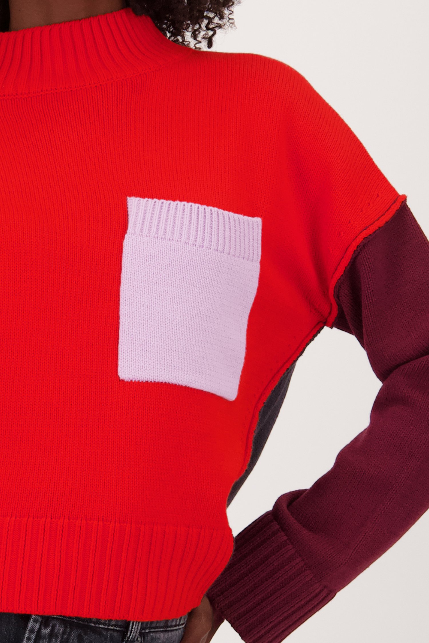 Pull Colour Block en rouge et gris foncé de Louise pour Femmes