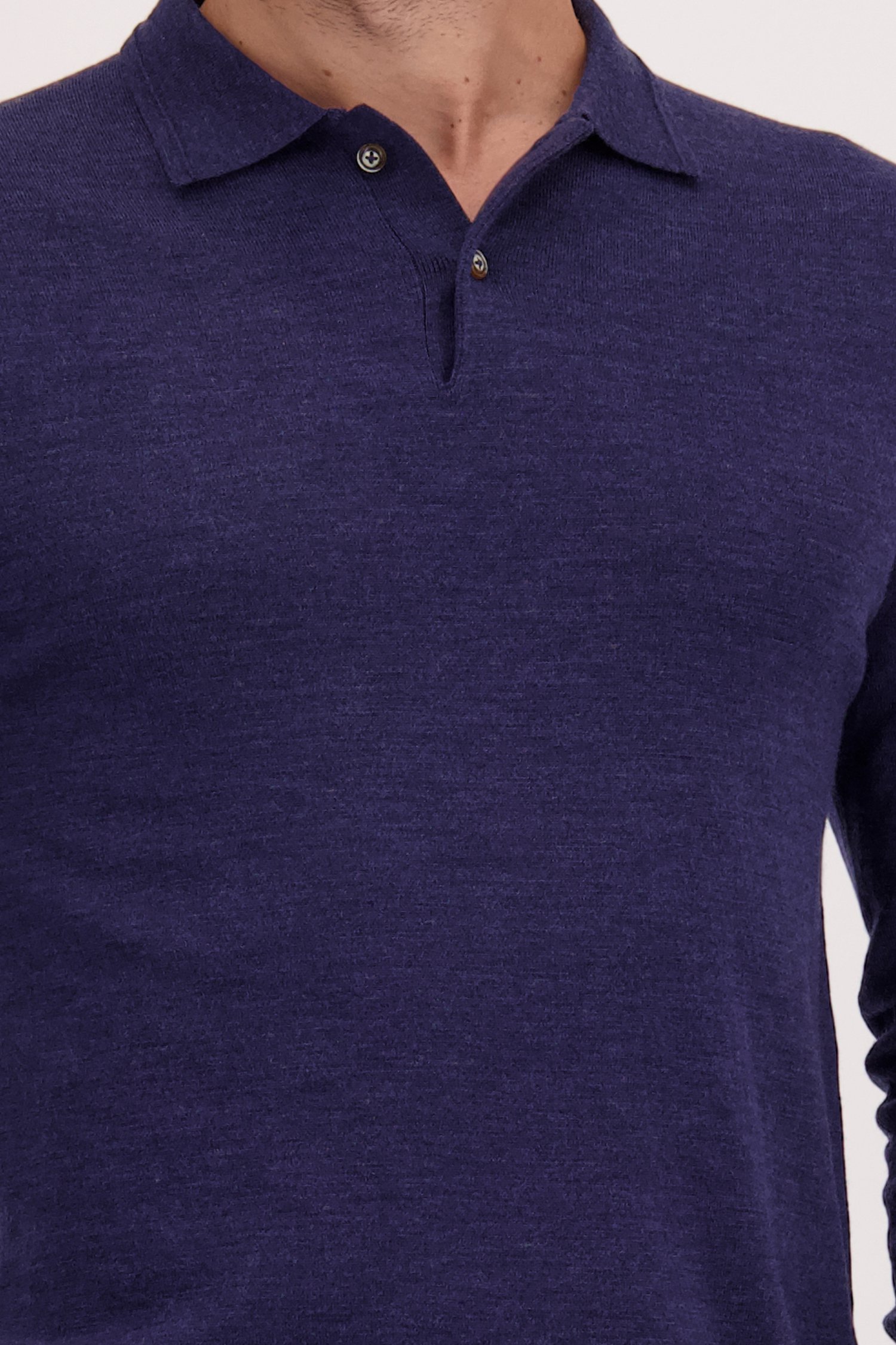 Détail de Pull en laine bleu foncé à col de Upper East pour Hommes