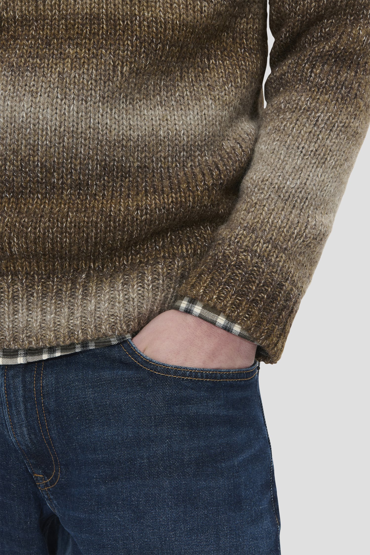 Détail de Pull en laine marron foncé à col rond de Matinique pour Hommes