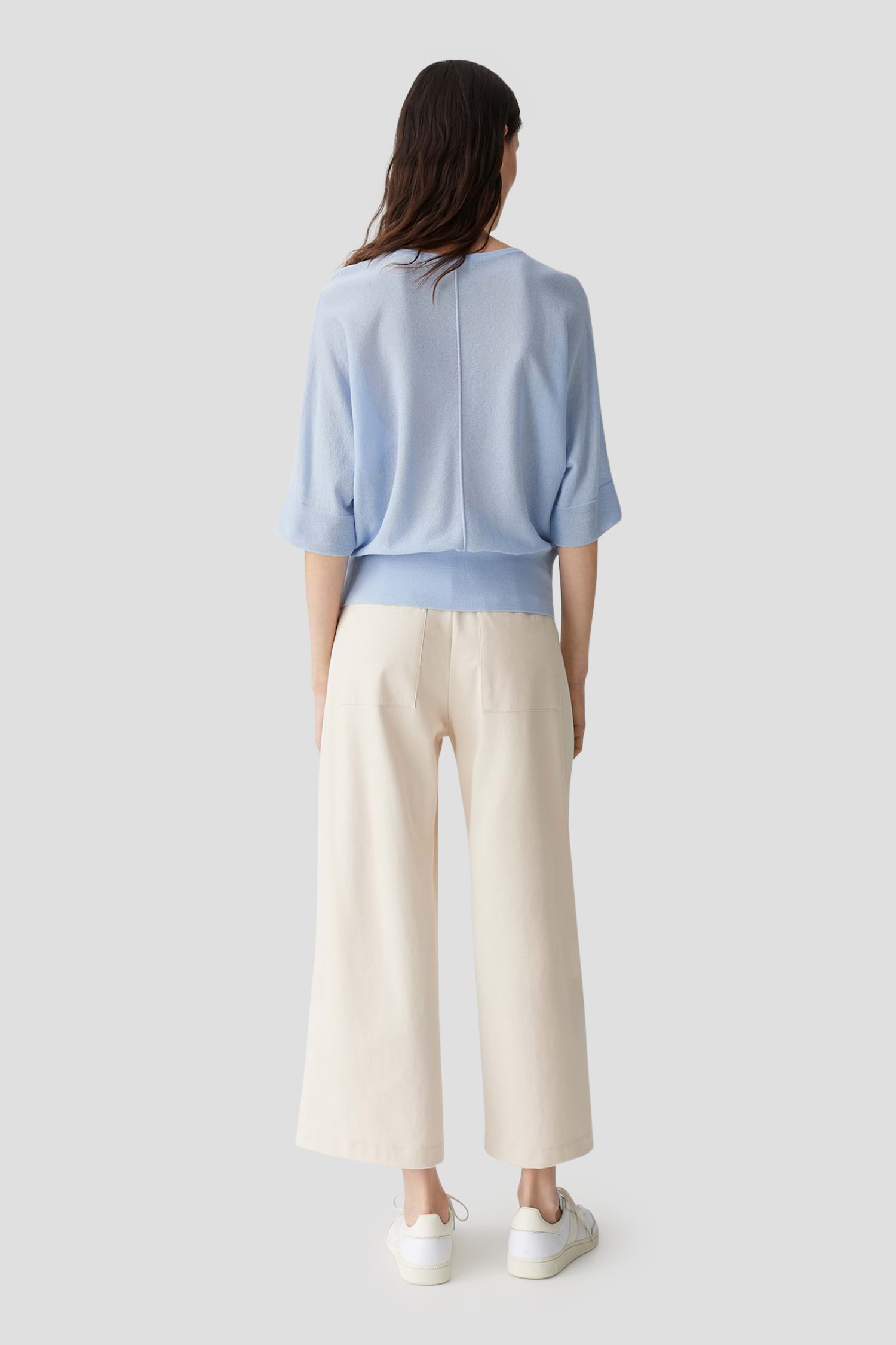 Pull fin bleu clair avec manches chauve-souris de Opus pour Femmes