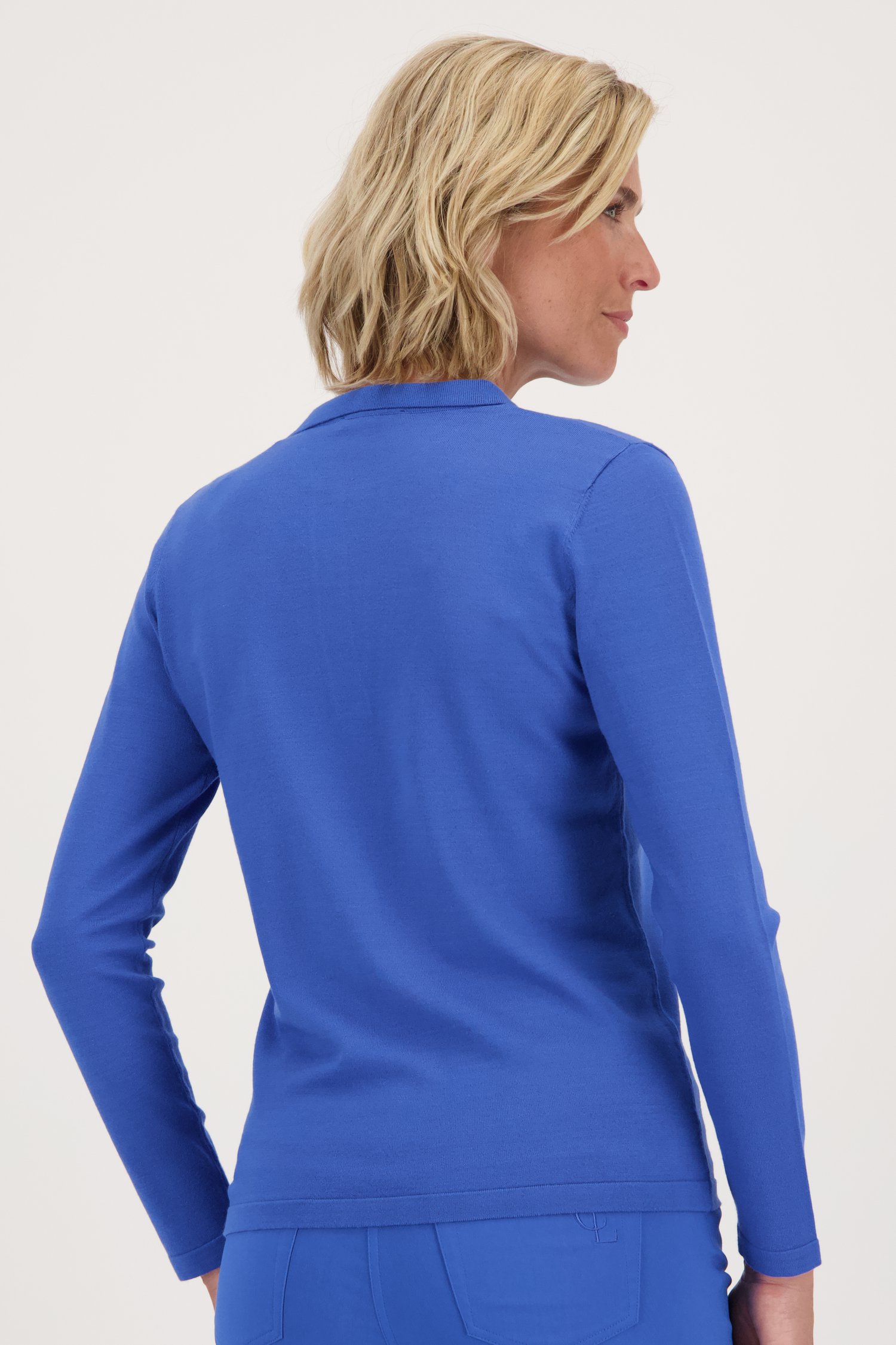 Pull fin bleu uni avec col  de Claude Arielle pour Femmes