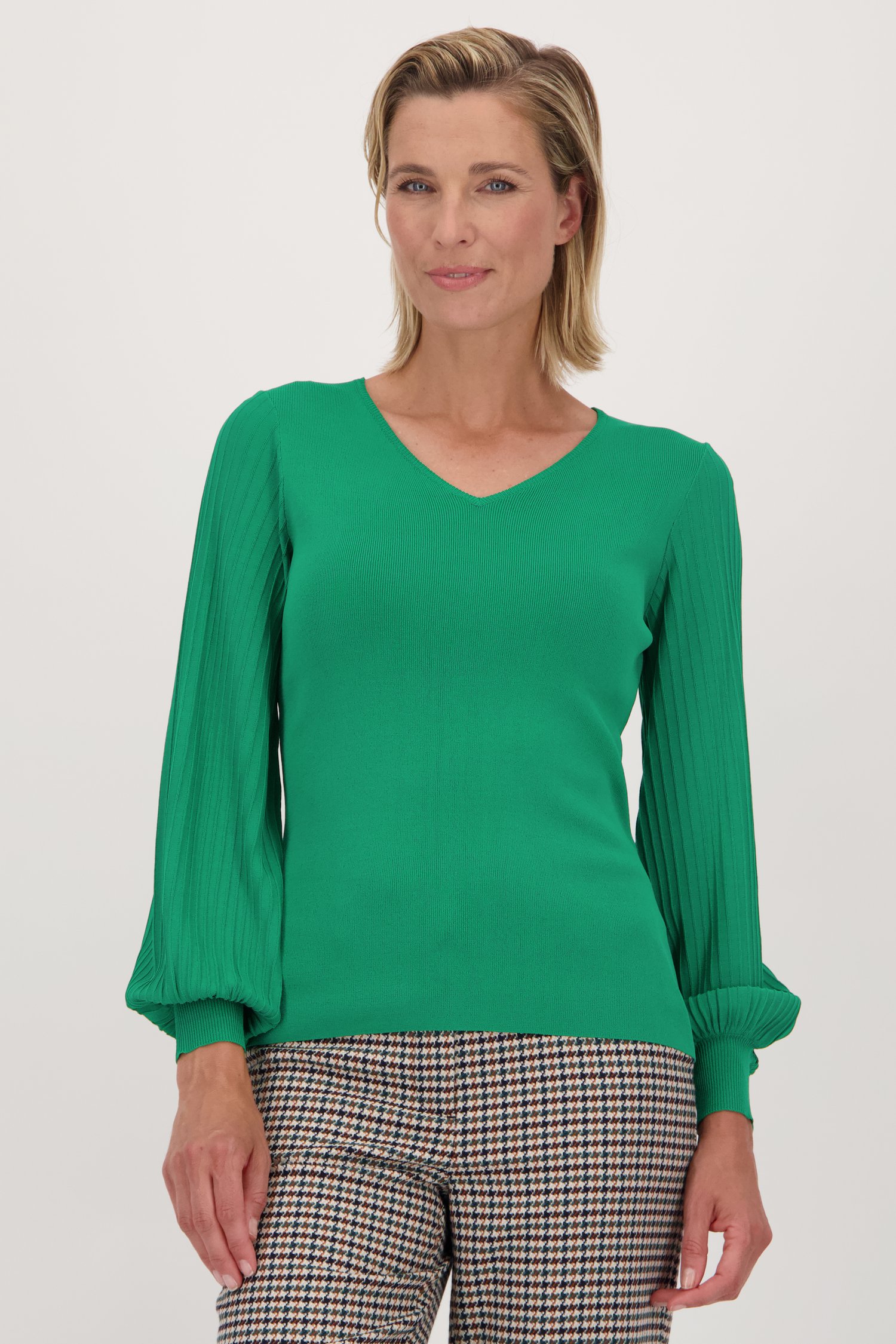 Pull fin vert à manches larges plissées de Claude Arielle pour Femmes