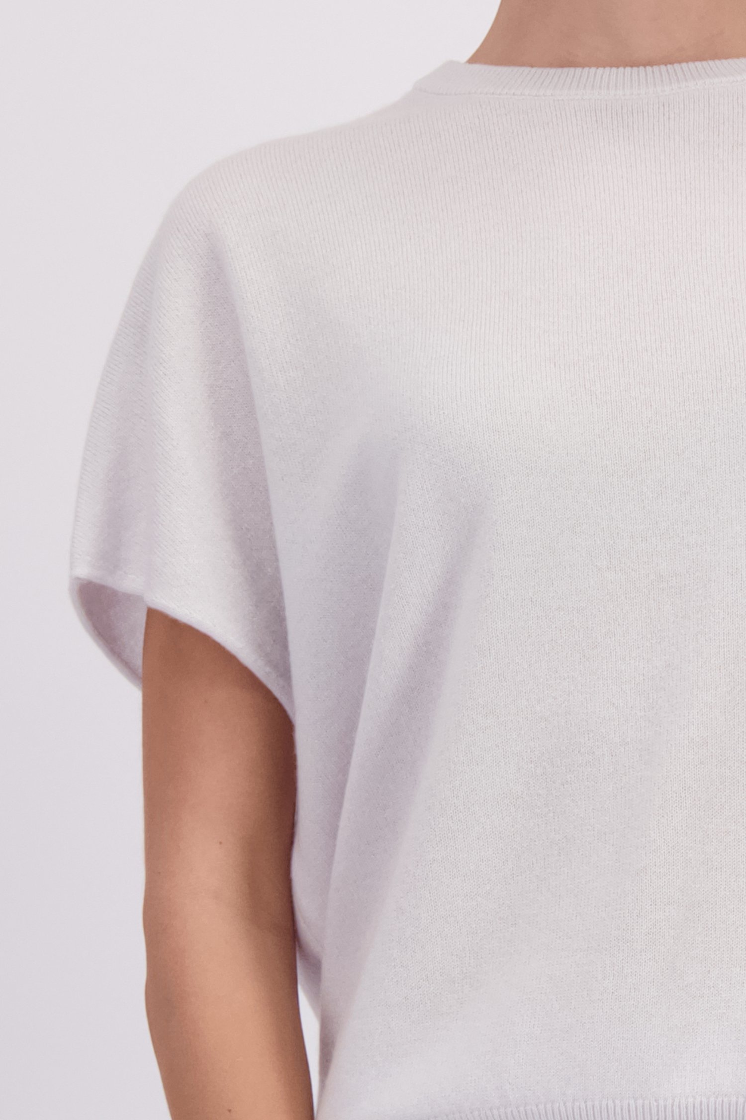 Détail de Pull gris clair en cachemire de D'Auvry Studio pour Femmes