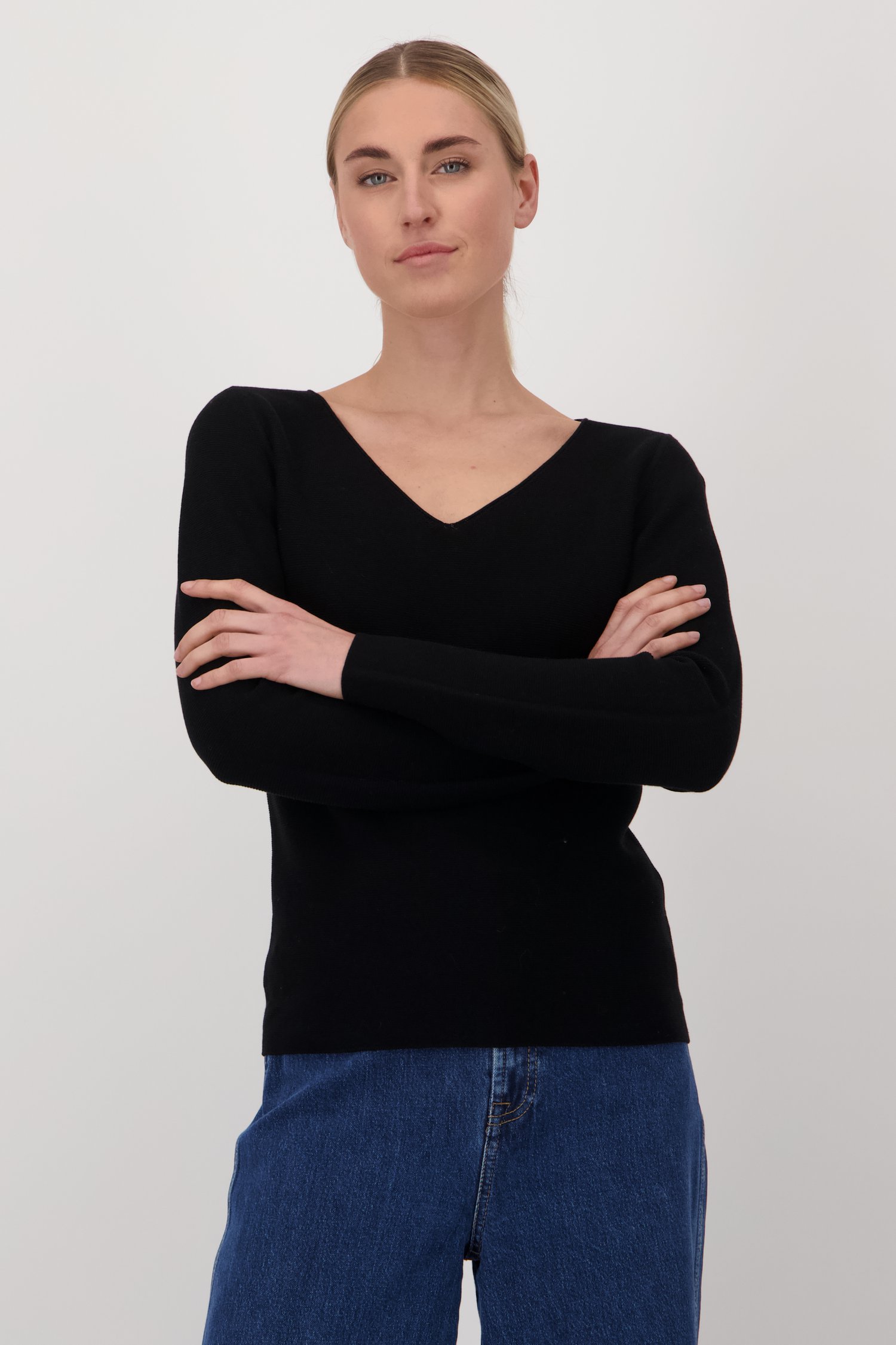 Pull noir avec col en V de Liberty Island pour Femmes