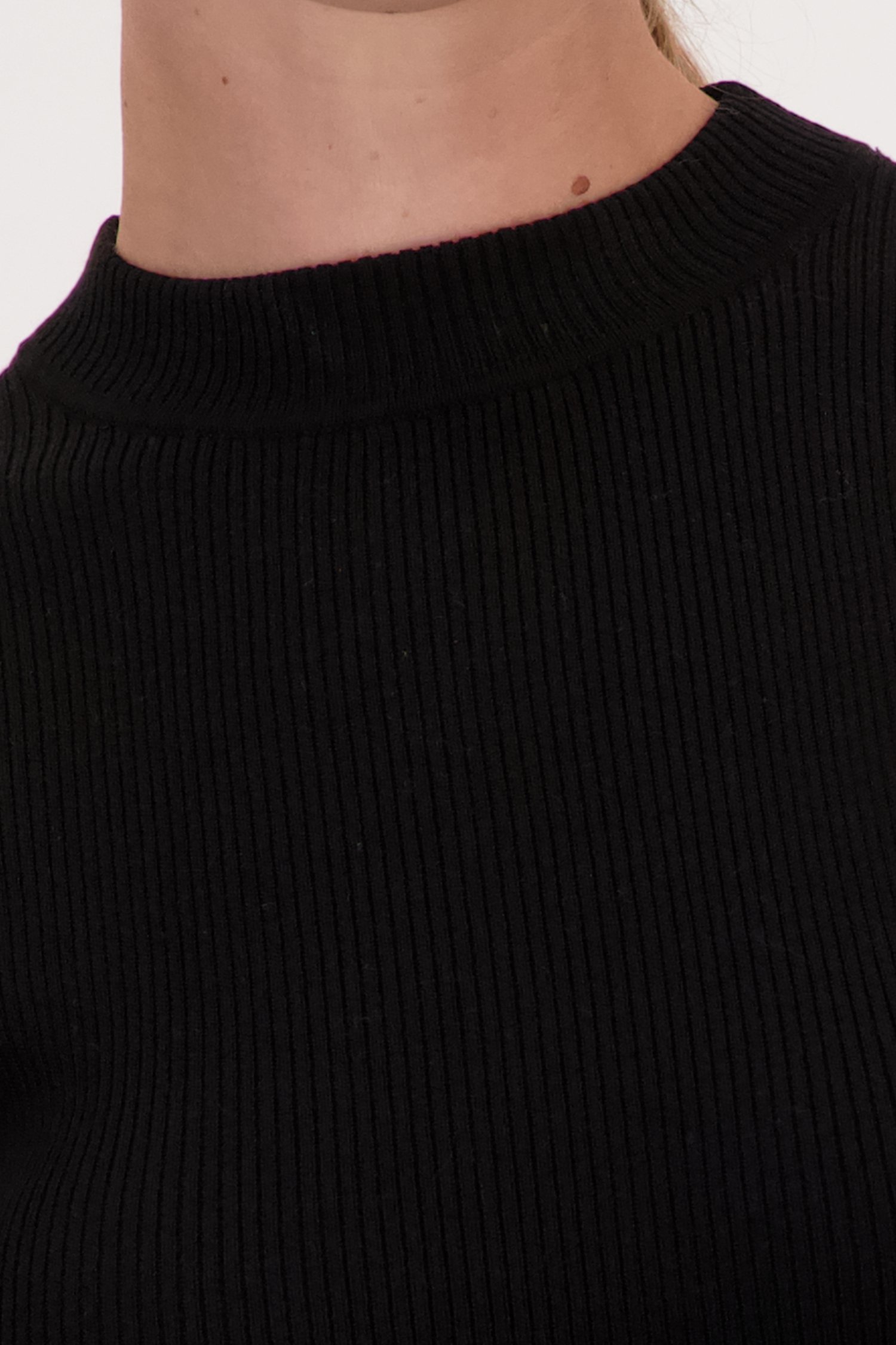 Pull noir côtelé de Opus pour Femmes