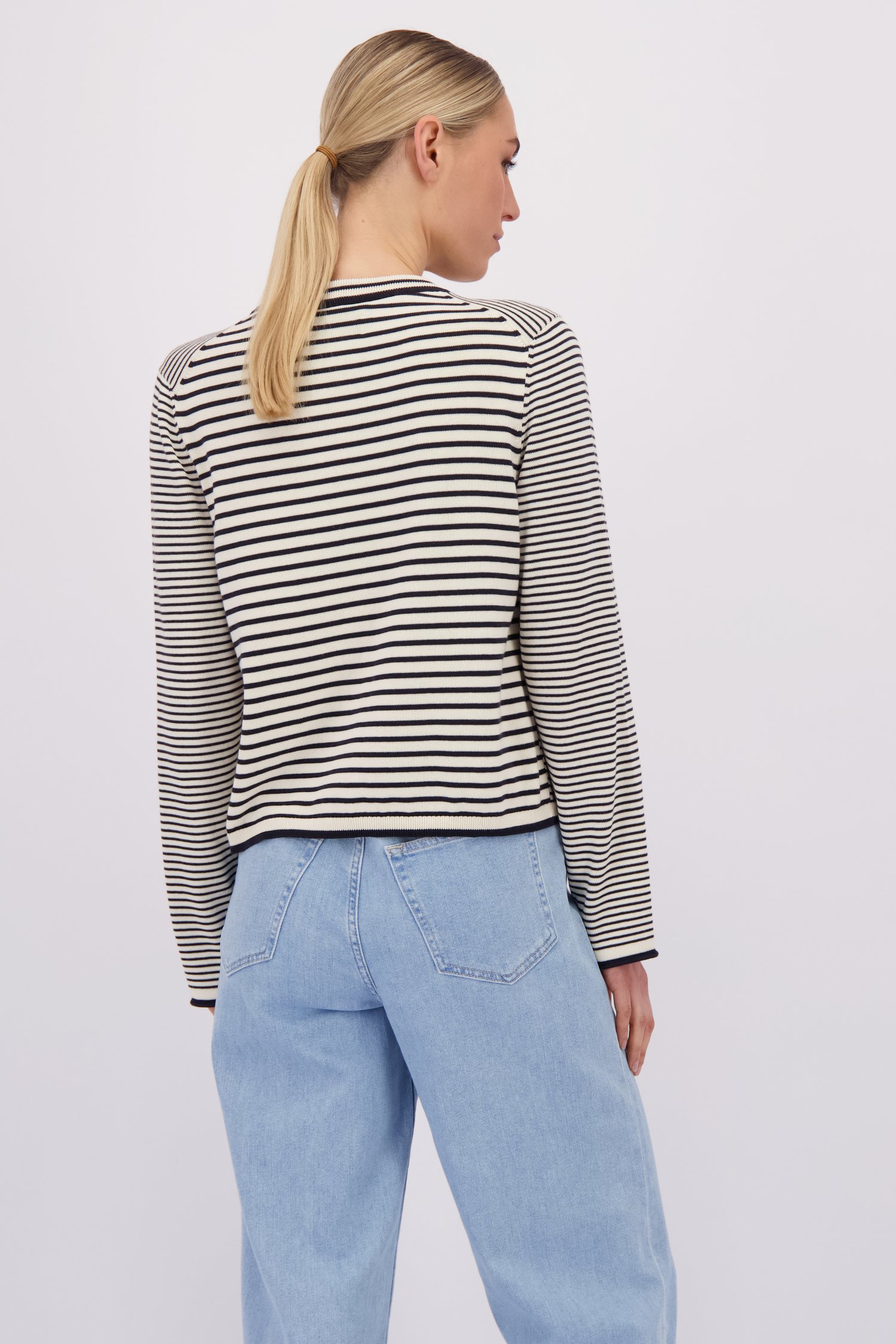 Le dos de Pull rayé bleu et blanc de Marc O'Polo pour Femmes