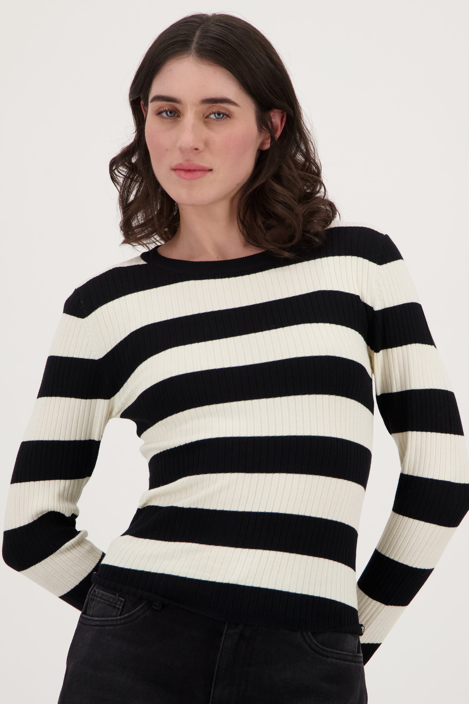 Pull maille court rayé - Mode femme | France Pull maille court rayé - Mode femme | France