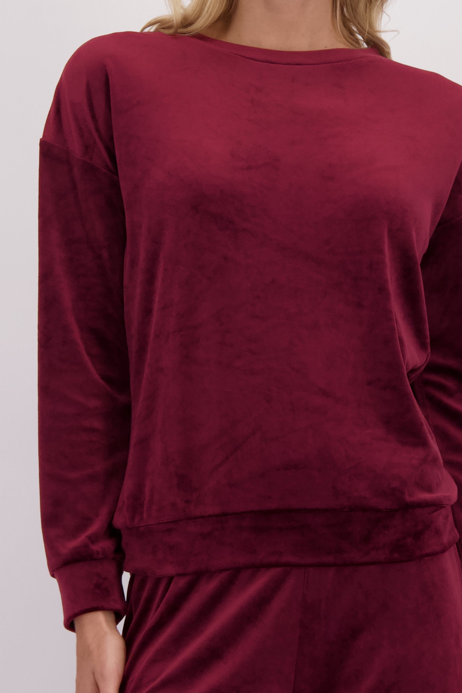 Détail de Pyjama bordeaux en velours de Liberty Island pour Femmes