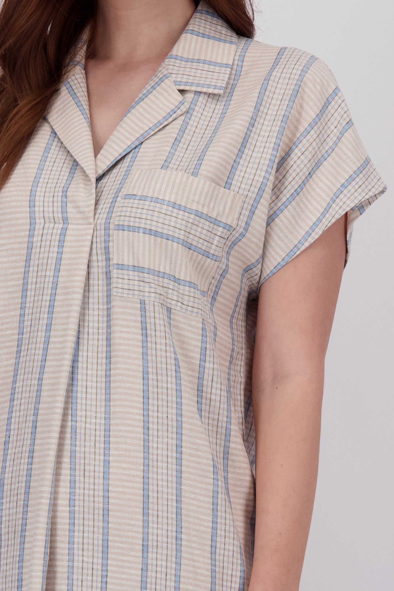 Robe à carreaux beige avec col en V de Libelle pour Femmes
