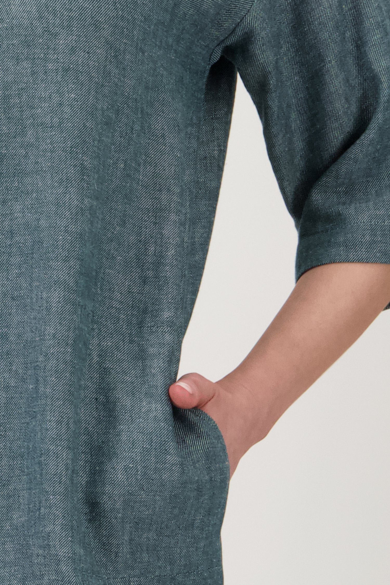 Robe en lin gris-bleu avec col en V de Libelle pour Femmes
