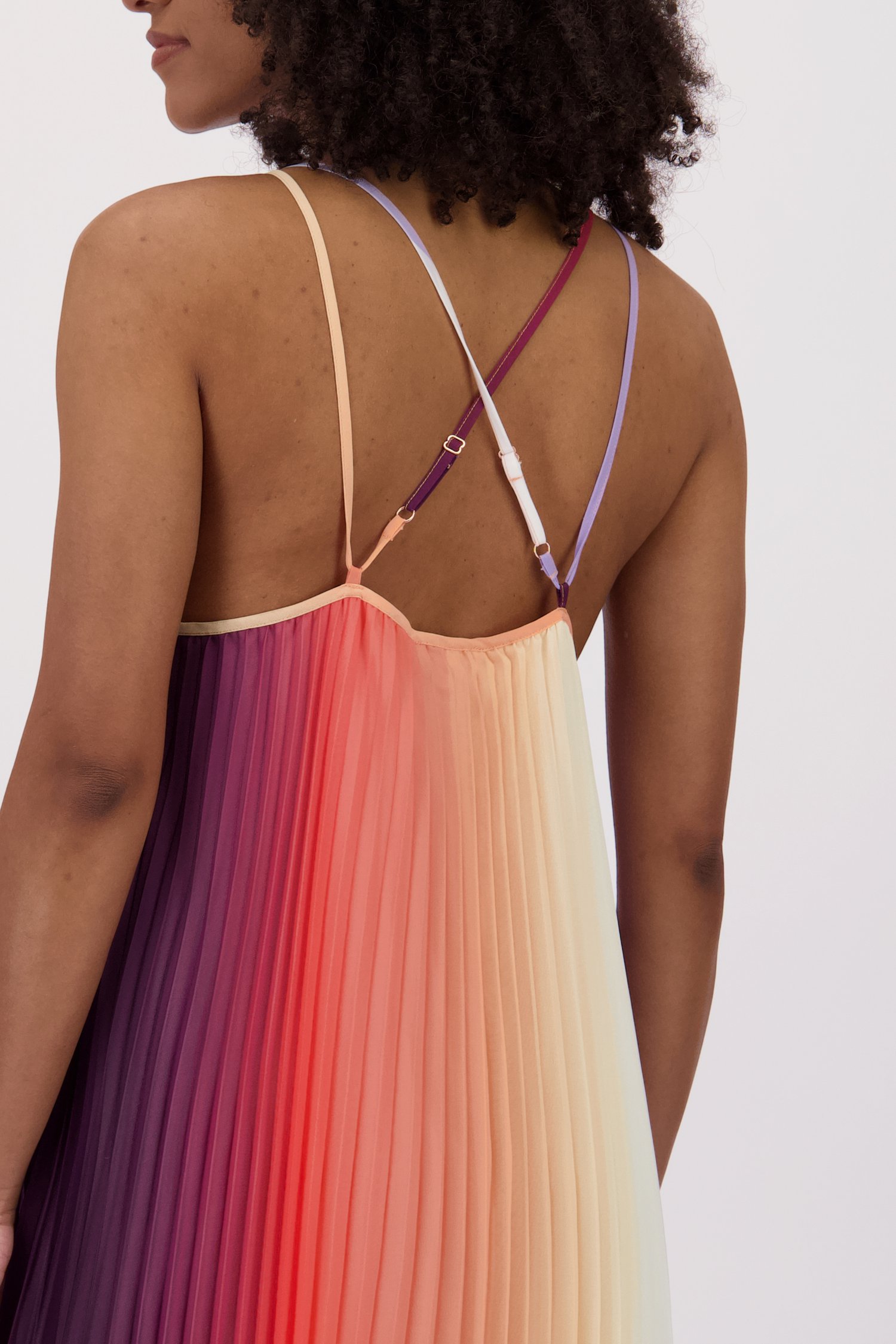 Robe longue plissée sans manches corail de Louise pour Femmes