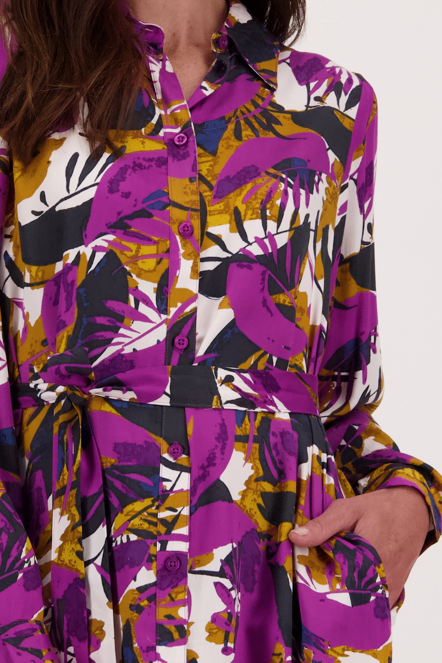 Robe mi-longue à l'aspect soie de Signature pour Femmes