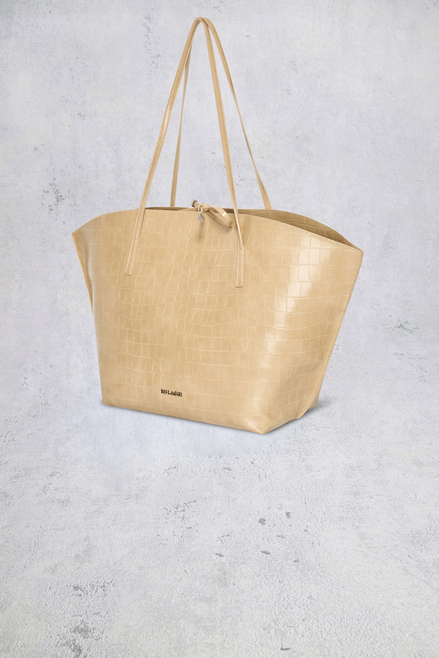 Photo produit 1 de Sac à bandoulière beige à structure crocodile de Bulaggi pour Femmes