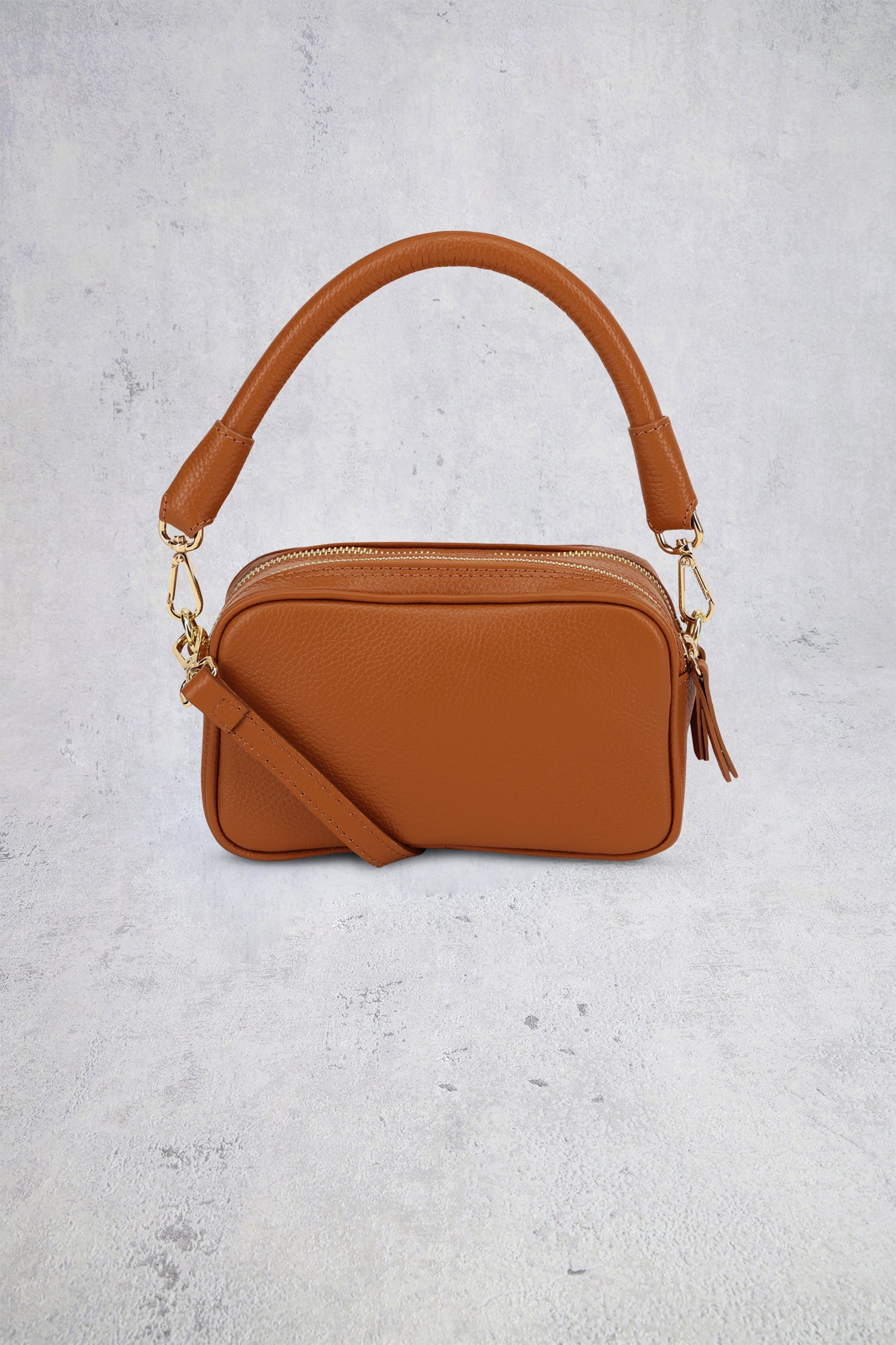 Détail de Sac à bandoulière en cuir marron de D'Auvry pour Femmes