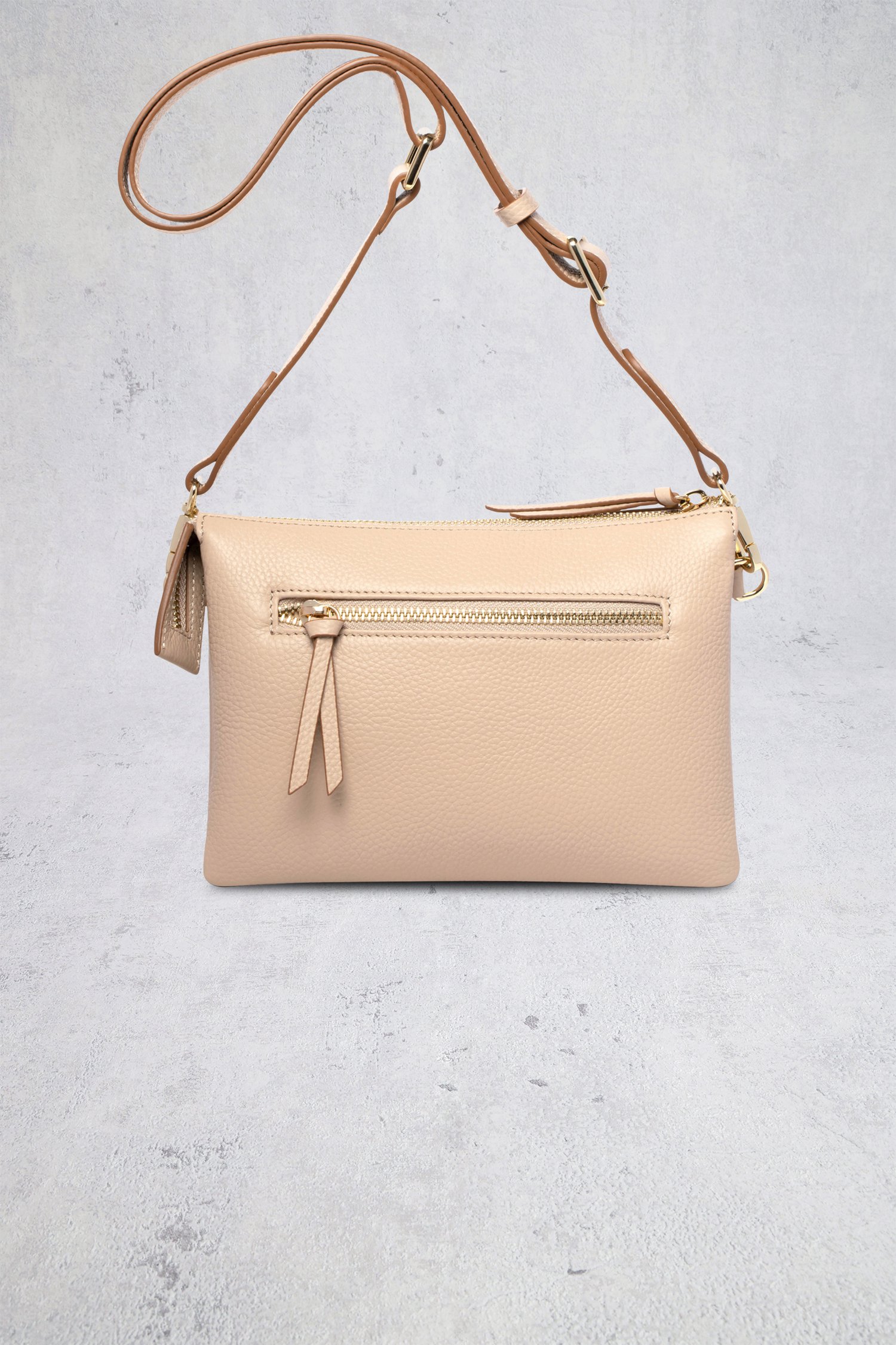 Le dos de Sac à main en cuir beige clair de Crinkles pour Femmes