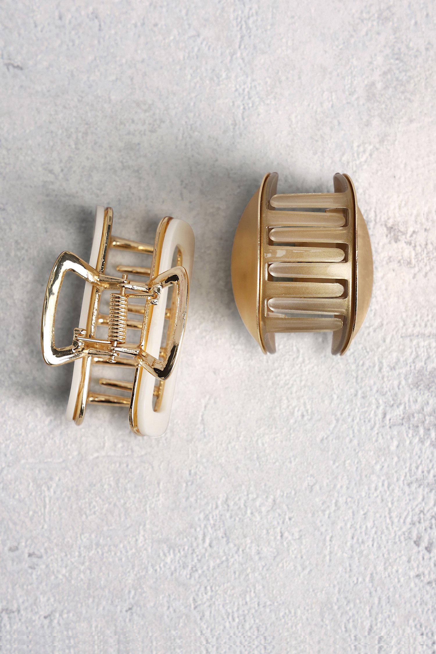 Productfoto 1 van Set van 2 haarspelden – Goud en ecru door Liberty Island voor Dames