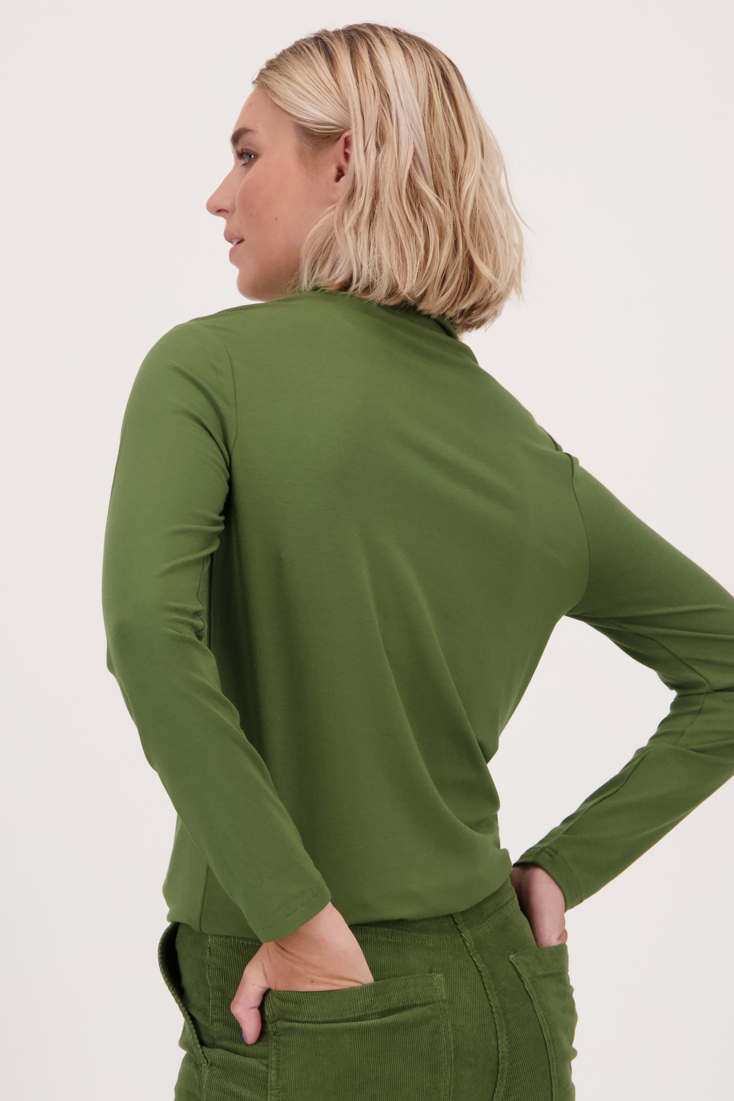 Sous-pull fin kaki de Libelle pour Femmes