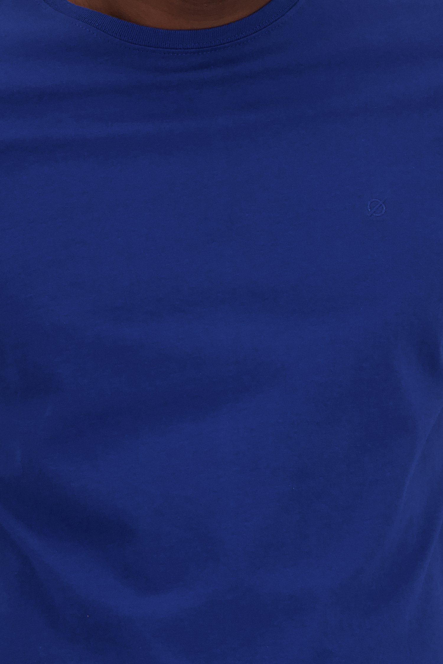 Détail de T-shirt à col rond bleu foncé de Liberty Island pour Hommes