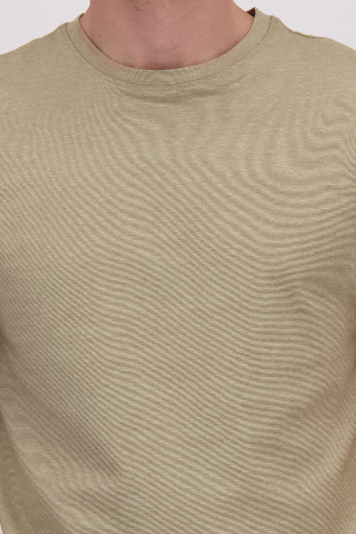 Détail de T-shirt à rayures beige de Ravøtt pour Hommes