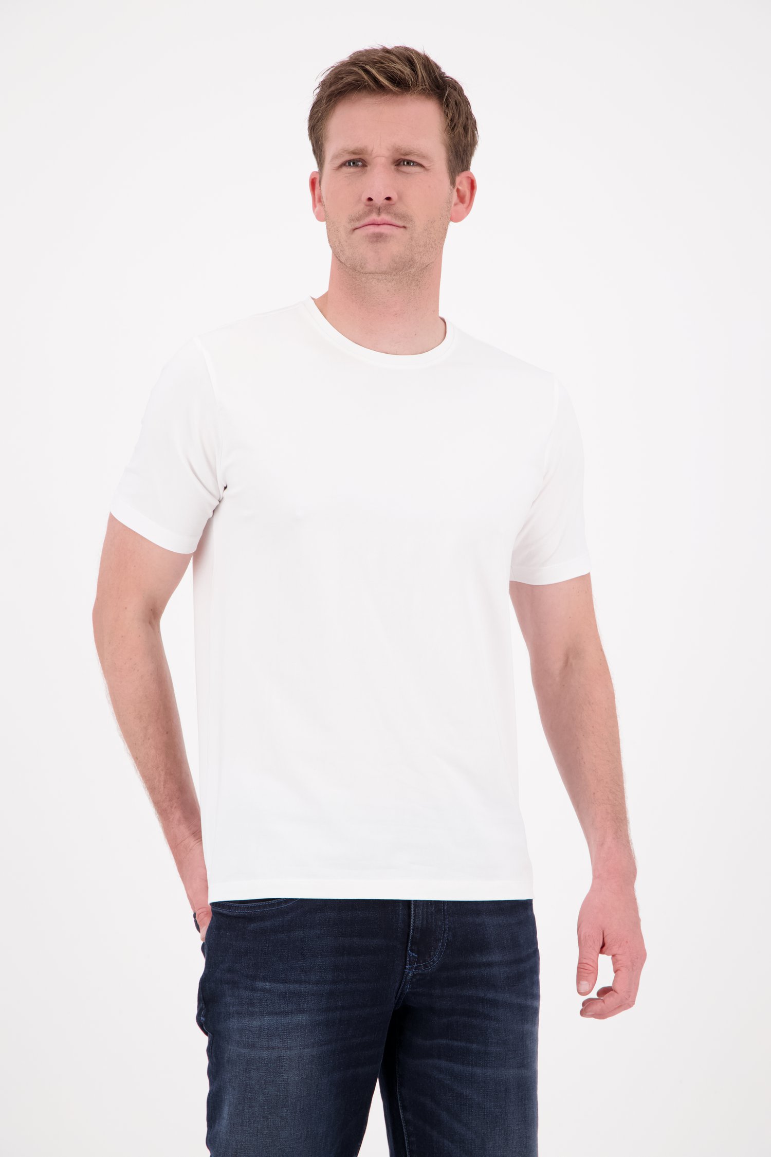 T-shirt blanc à col rond de Ravøtt pour Hommes