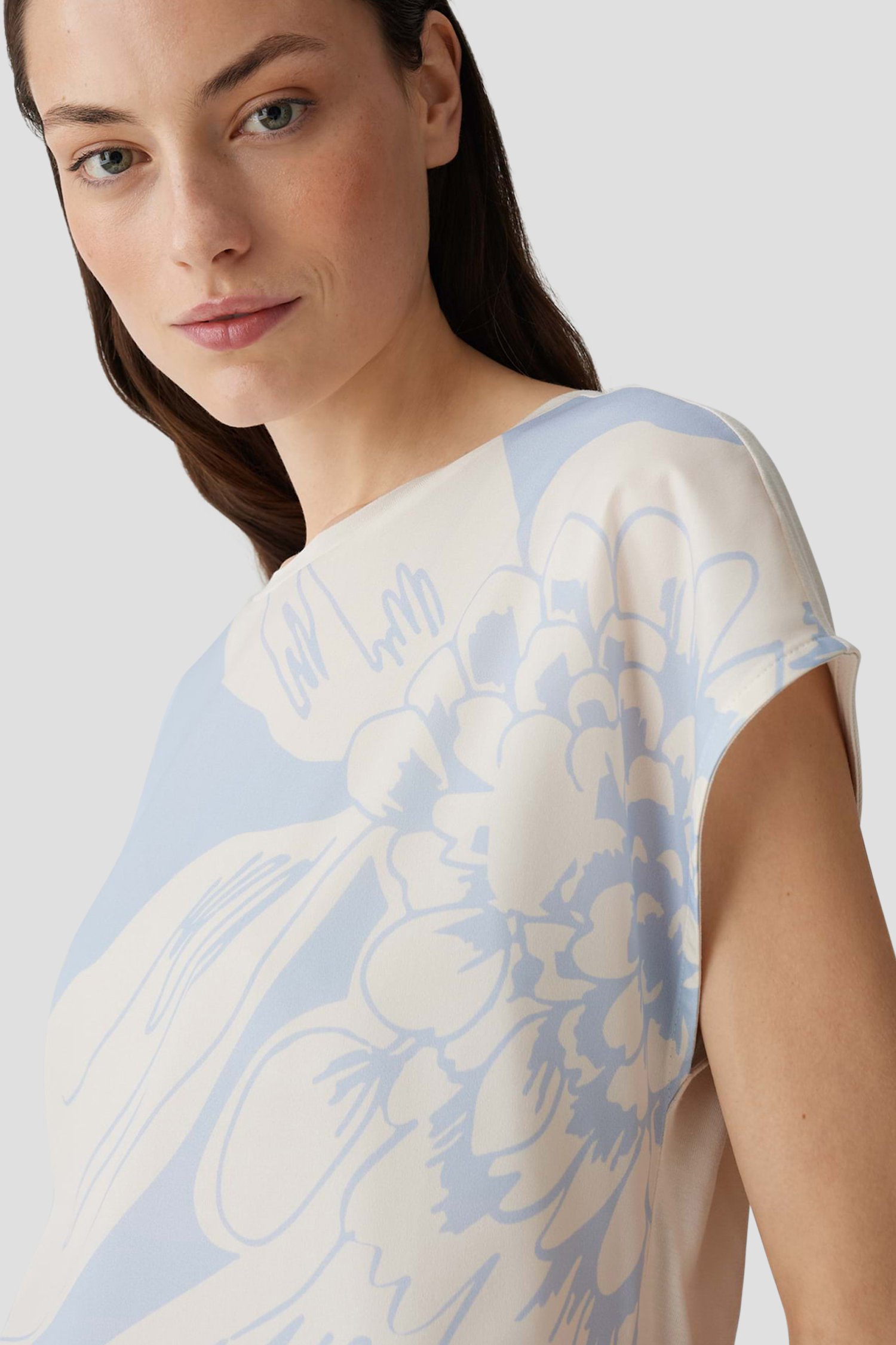 T-shirt bleu clair avec imprimé écru de Opus pour Femmes