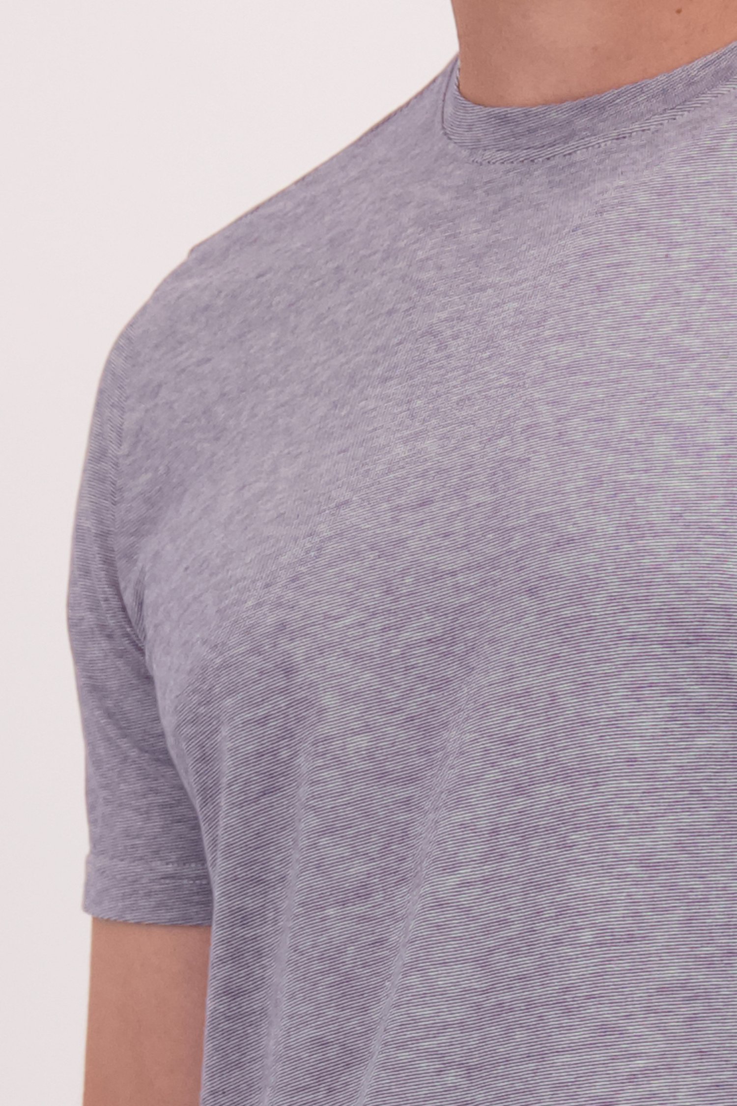 Détail de T-shirt rayé blanc-bleu de Casual Five pour Hommes